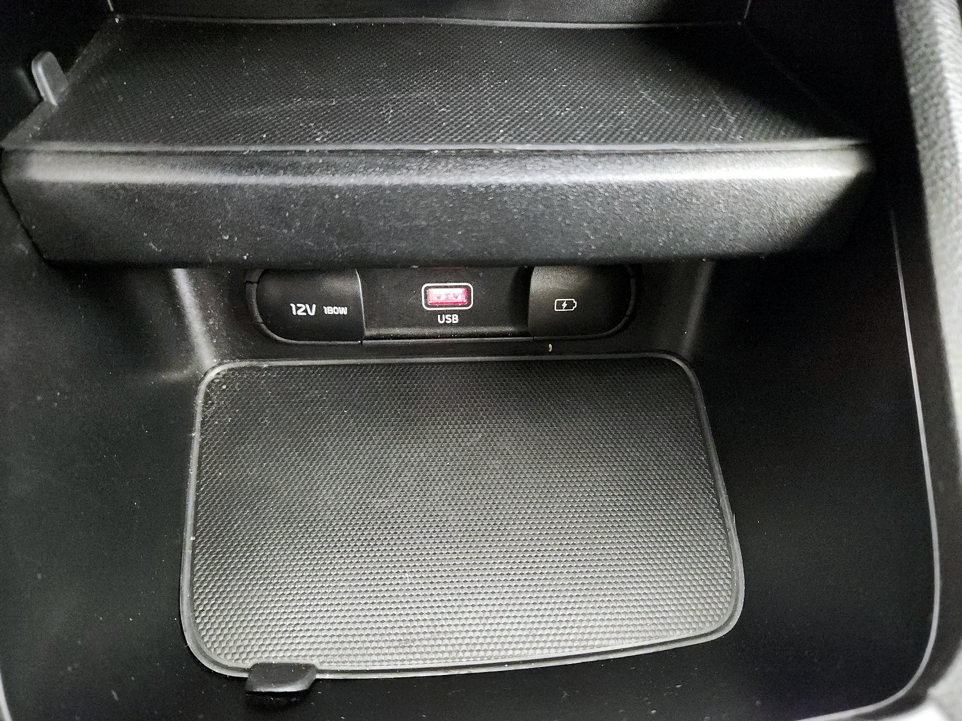 Thumbnail: 2024 Kia Forte - 16