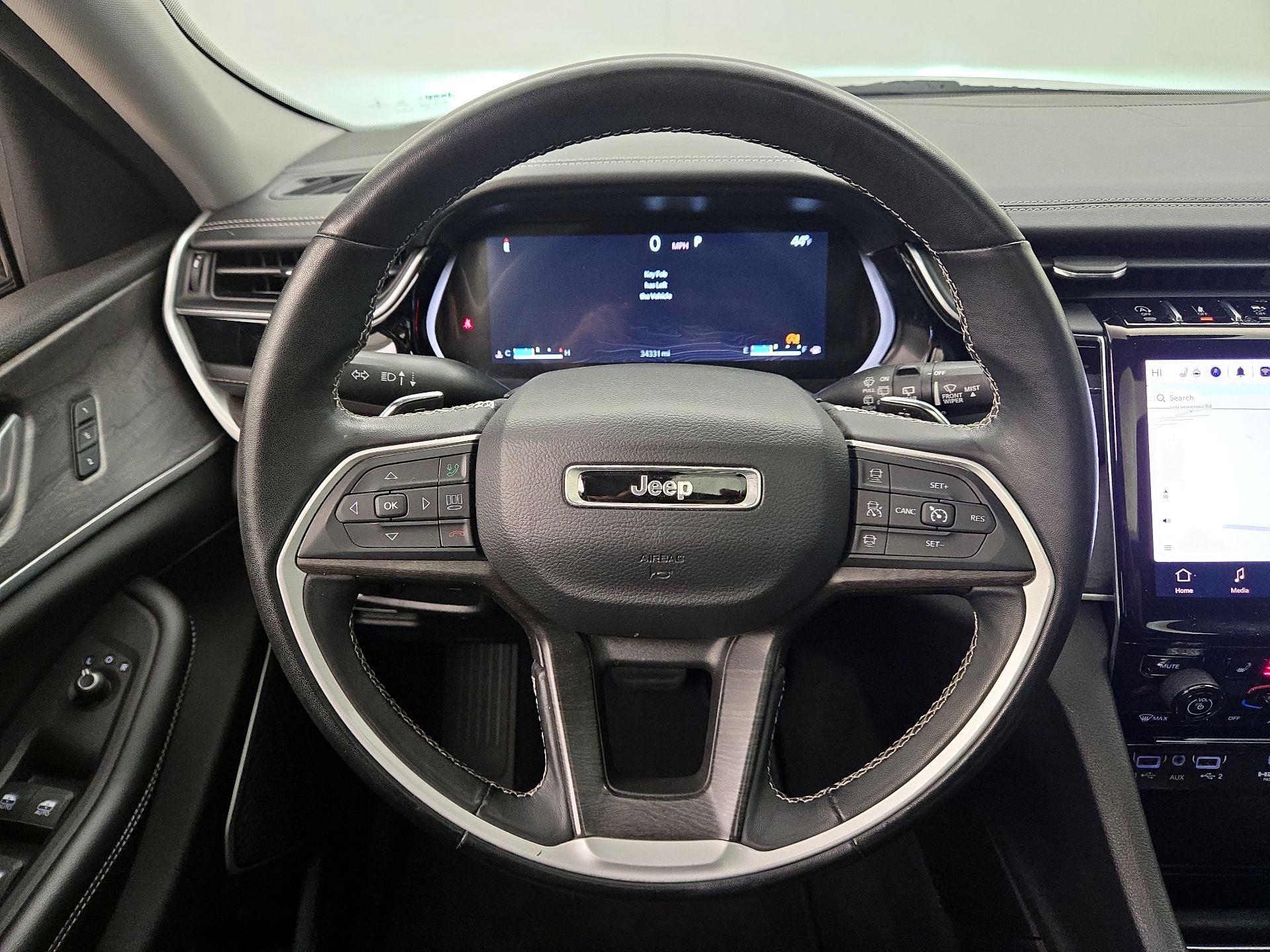 Thumbnail: 2022 Jeep Grand Cherokee - 10