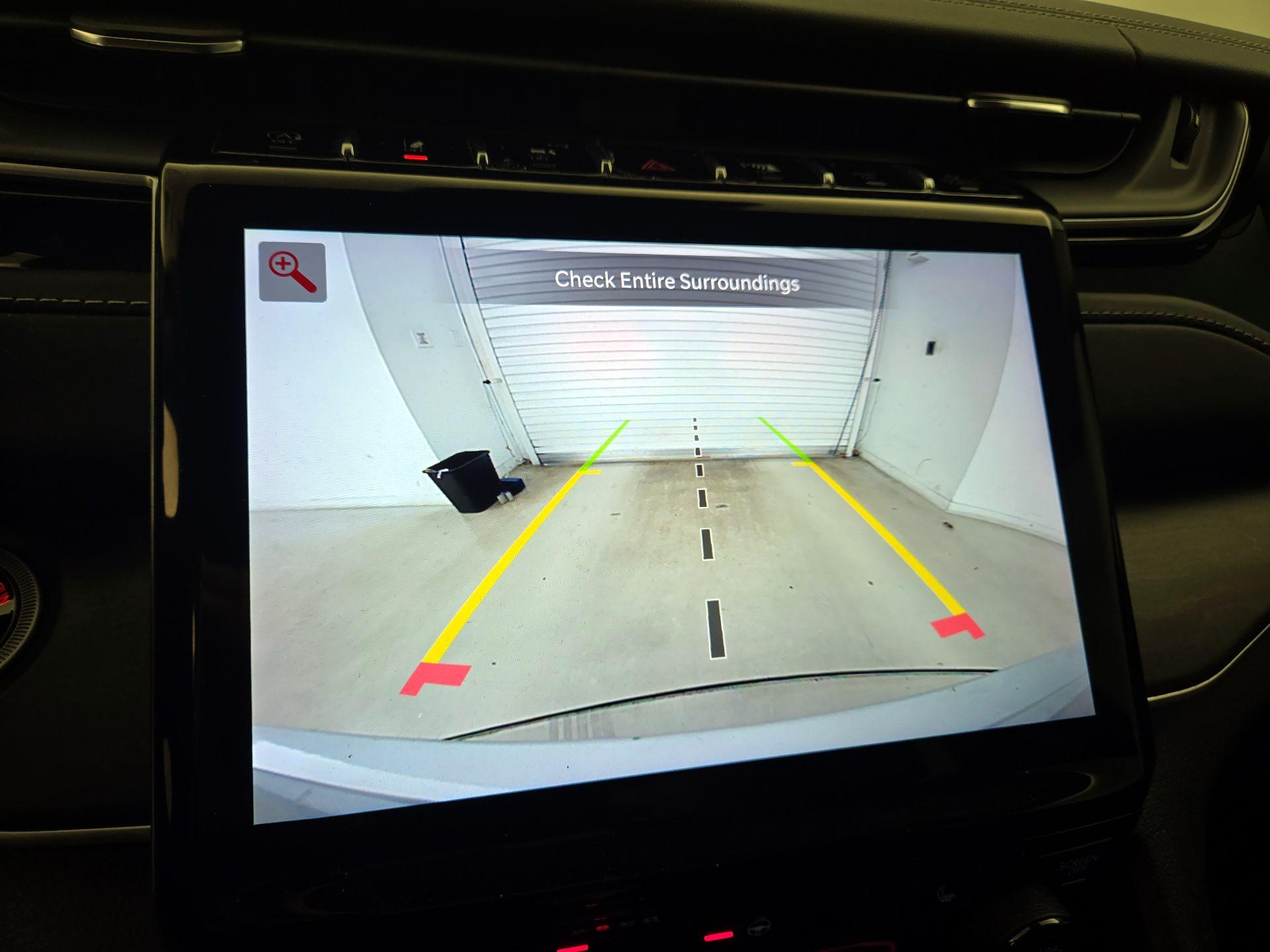 Thumbnail: 2022 Jeep Grand Cherokee - 15