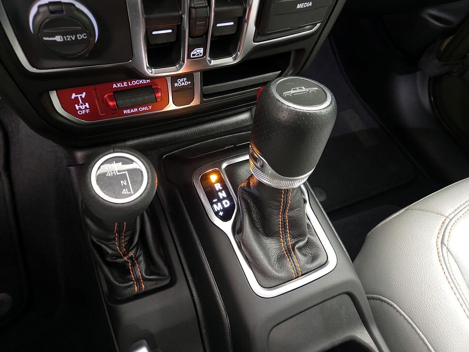 Thumbnail: 2021 Jeep Gladiator - 18