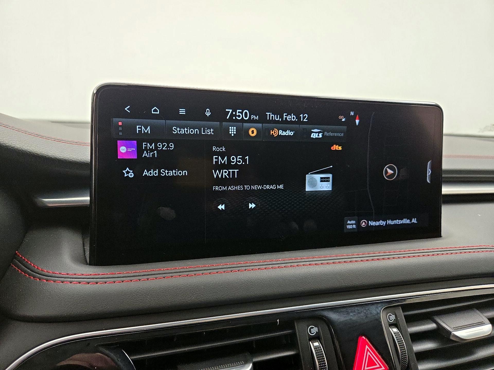 Thumbnail: 2023 Genesis G70 - 16