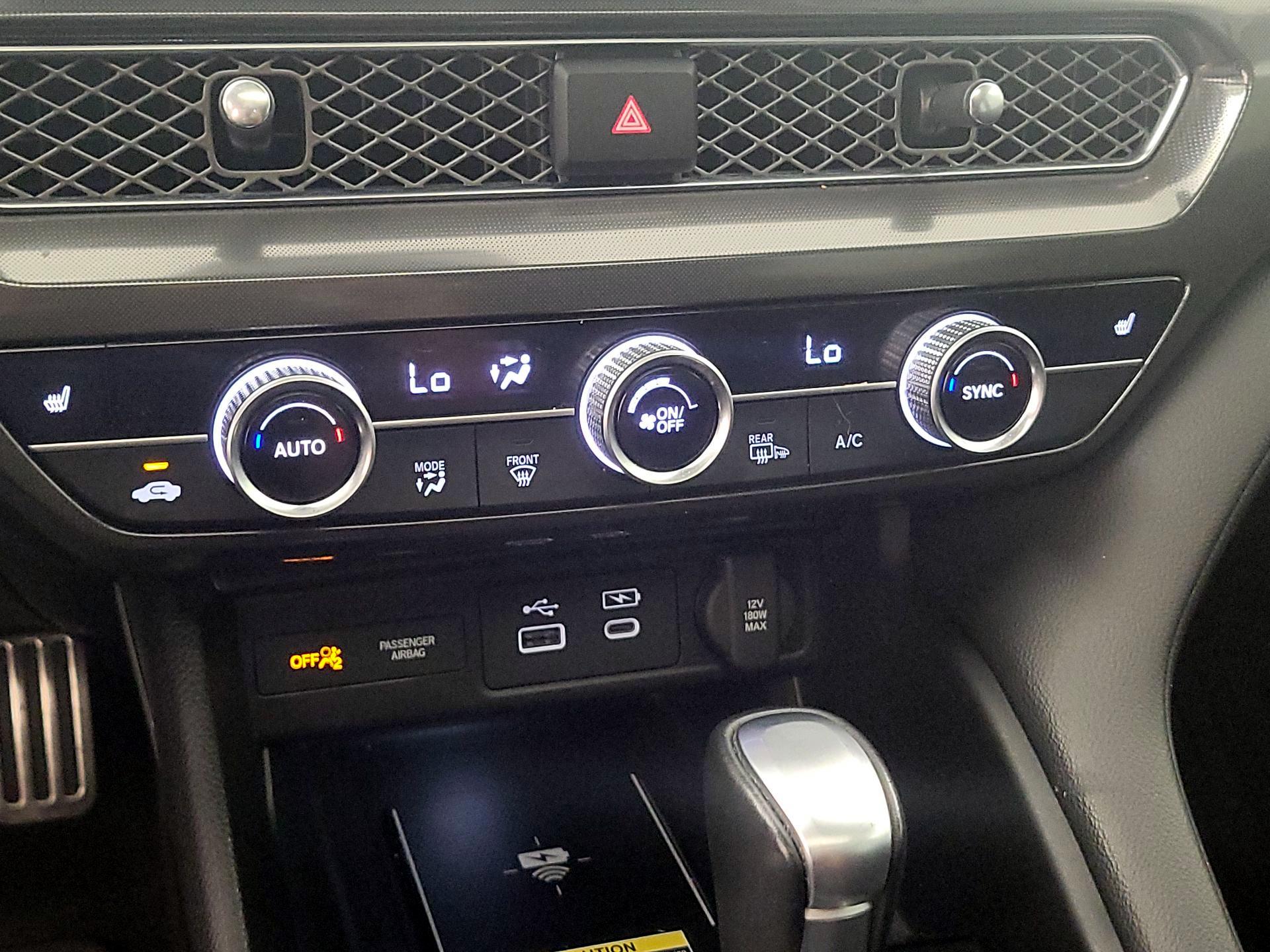 Thumbnail: 2023 Acura Integra - 16