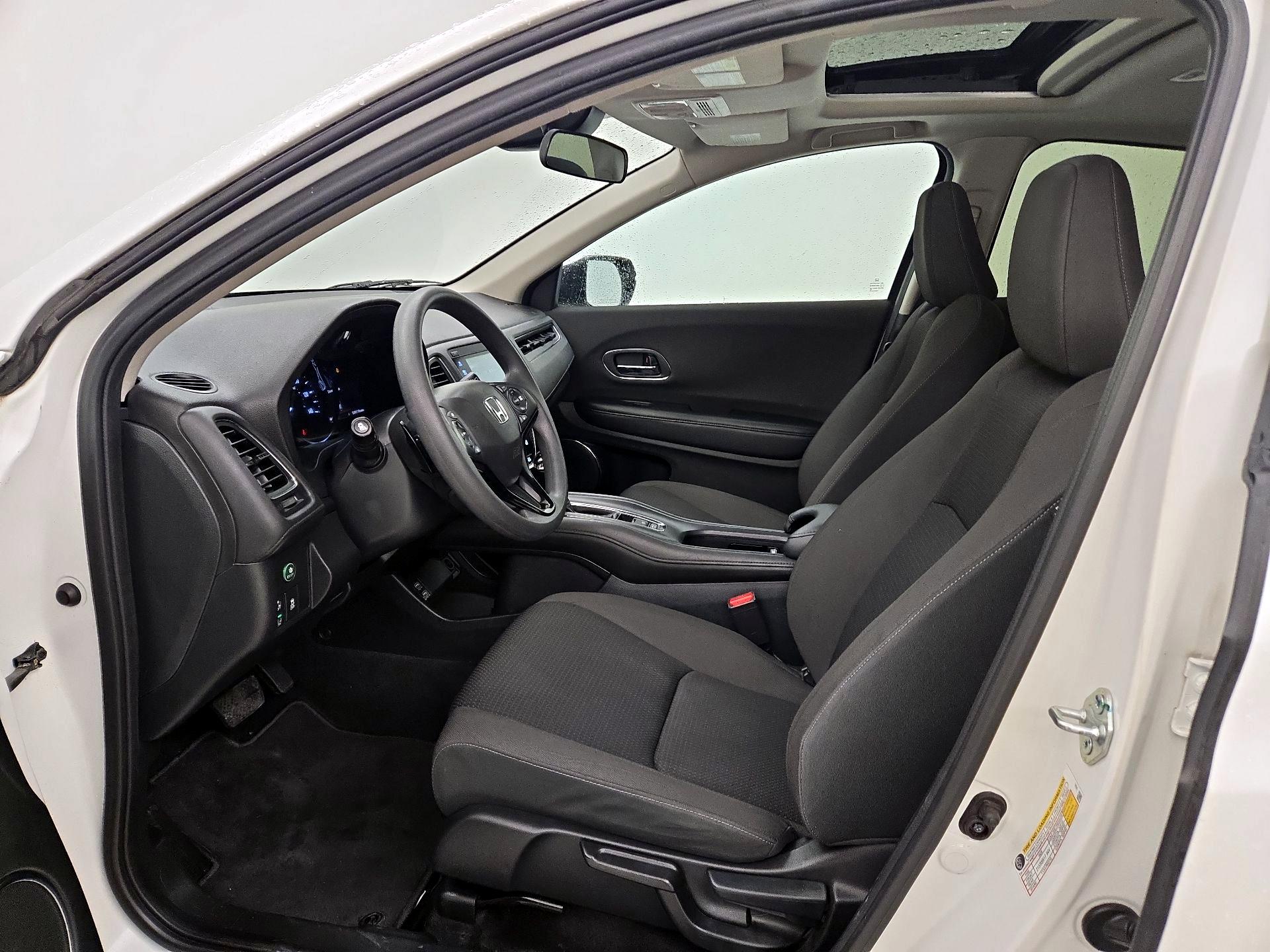 Thumbnail: 2022 Honda HR-V - 11