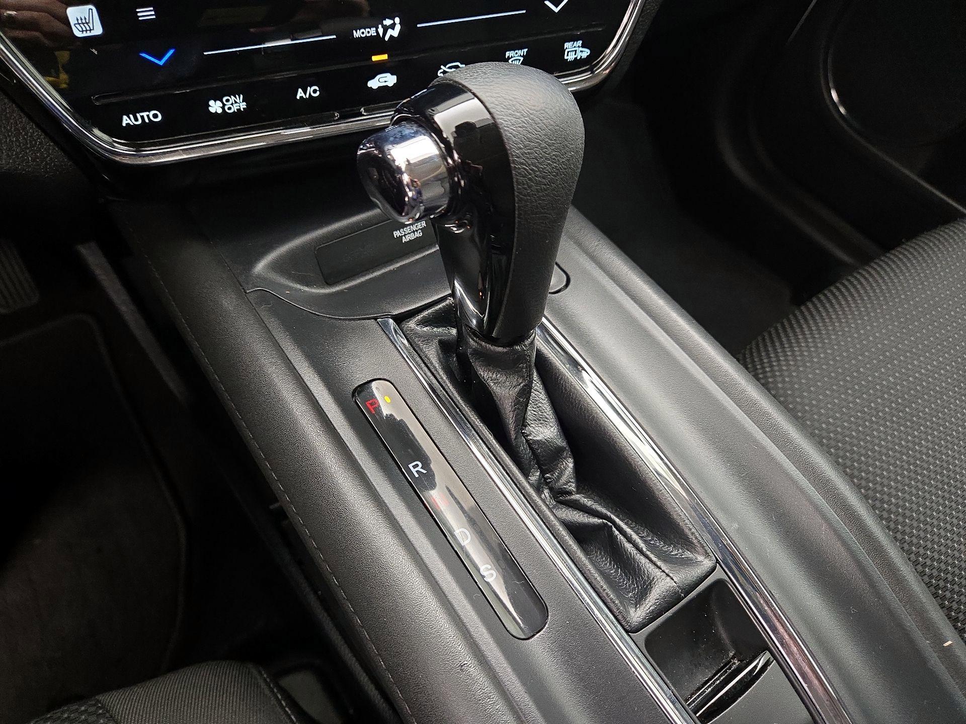 Thumbnail: 2022 Honda HR-V - 17