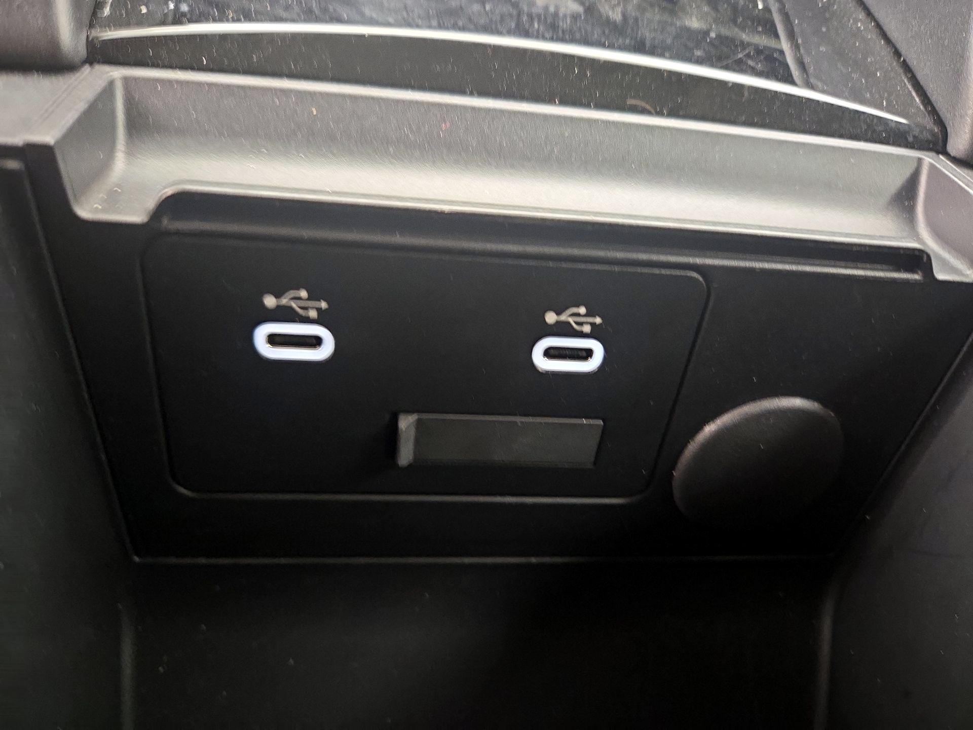 Thumbnail: 2024 Mazda Mazda3 - 18