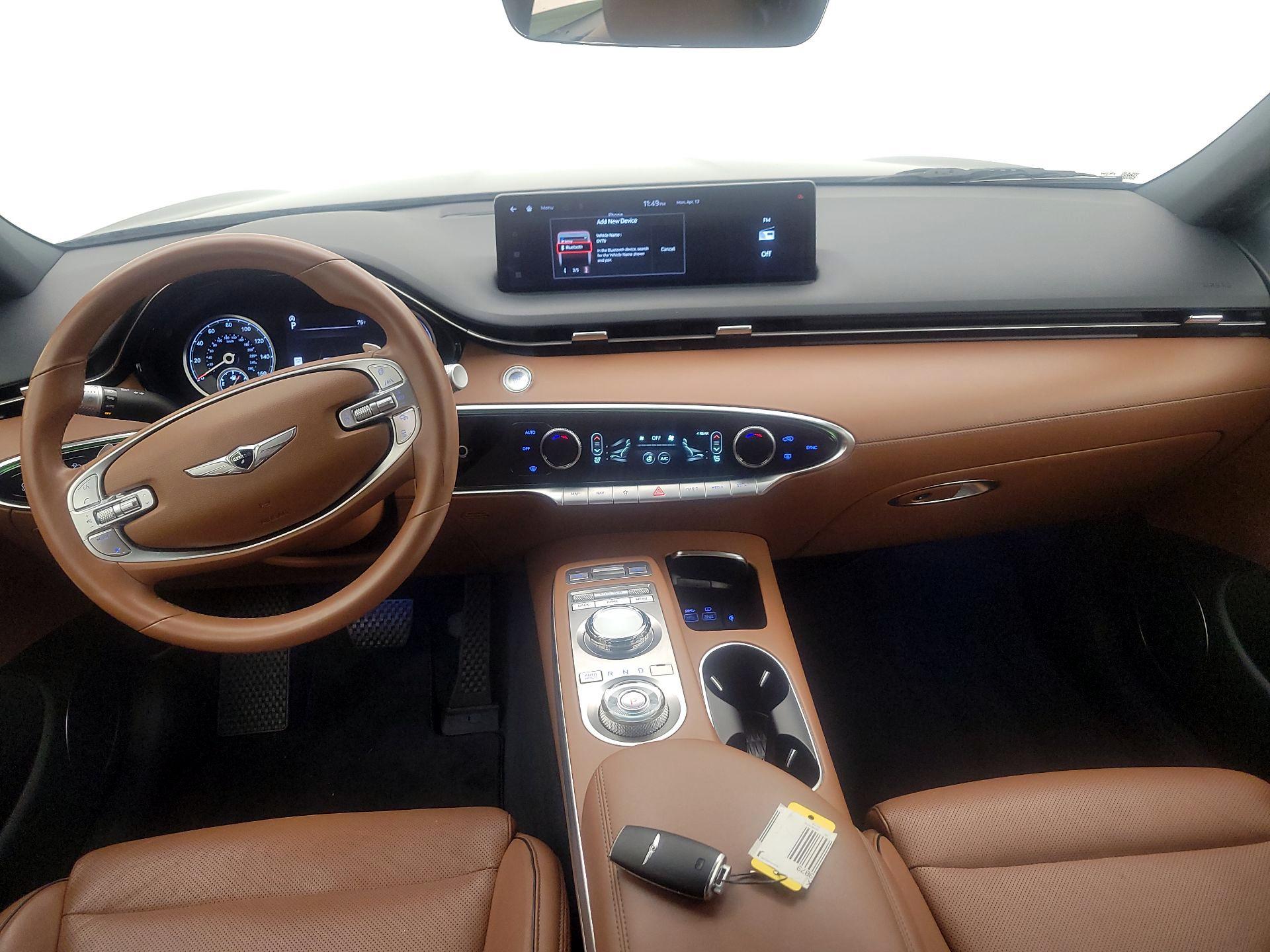 Thumbnail: 2025 Genesis GV70 - 9