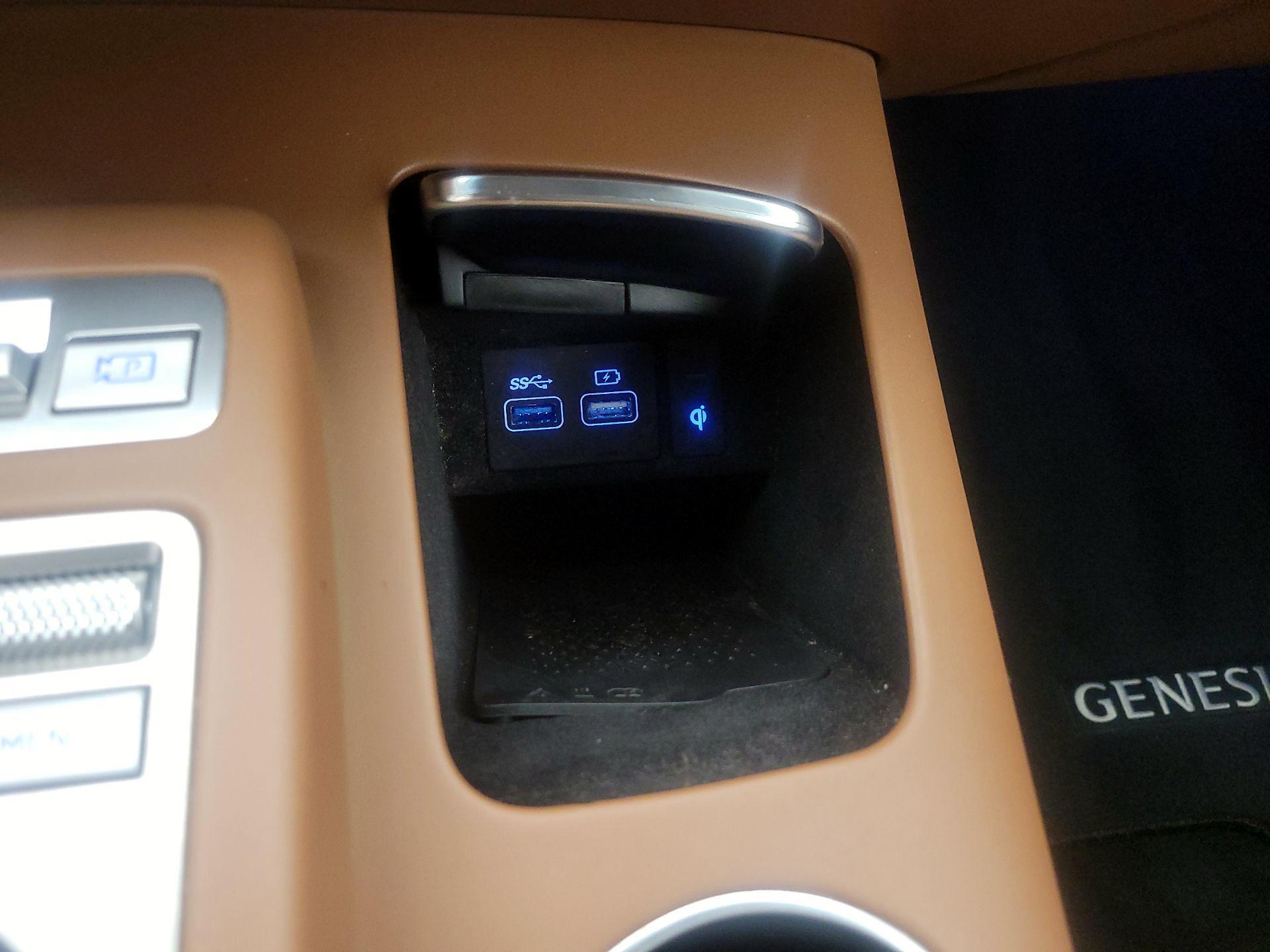 Thumbnail: 2025 Genesis GV70 - 18