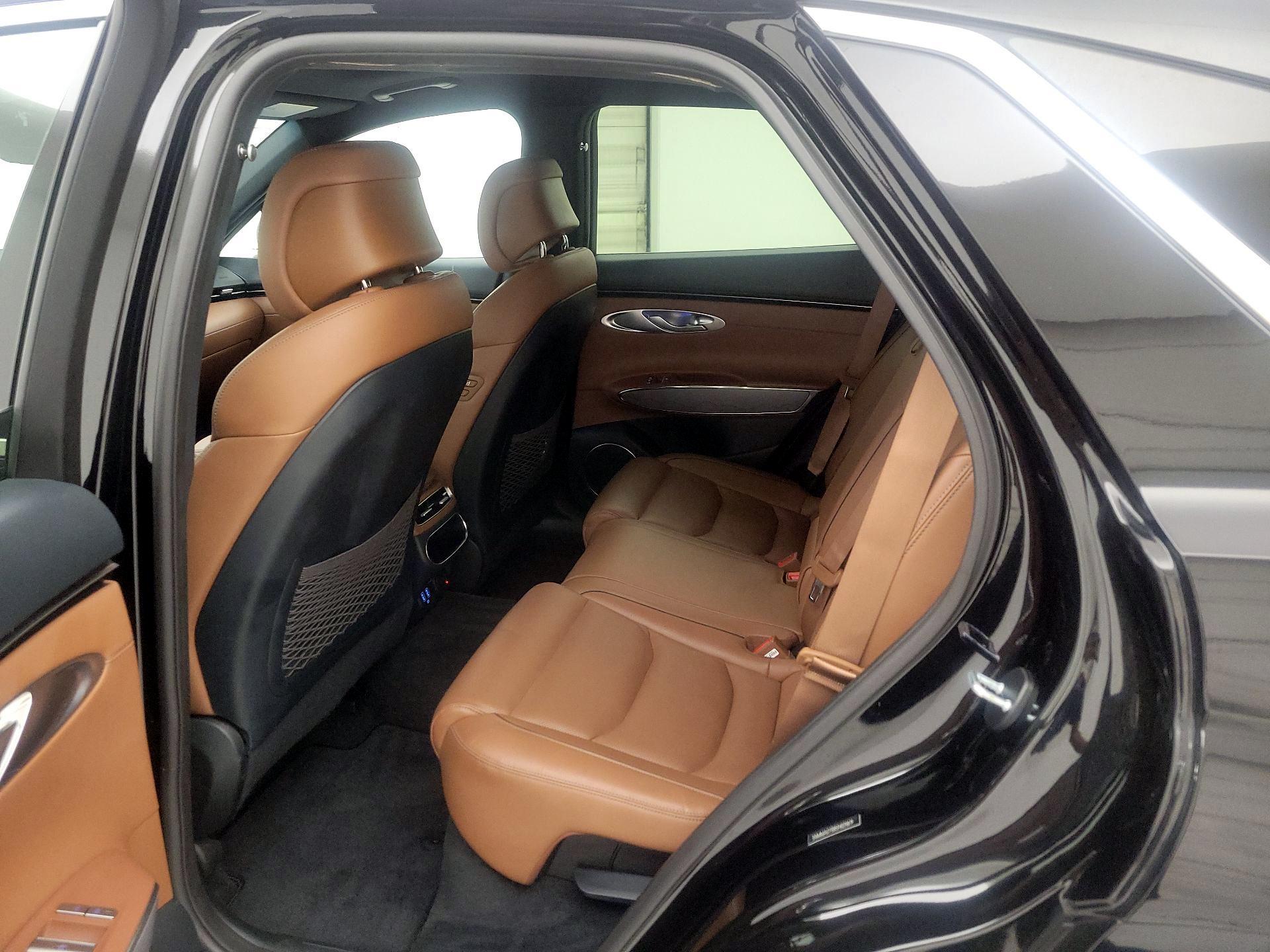 Thumbnail: 2025 Genesis GV70 - 20