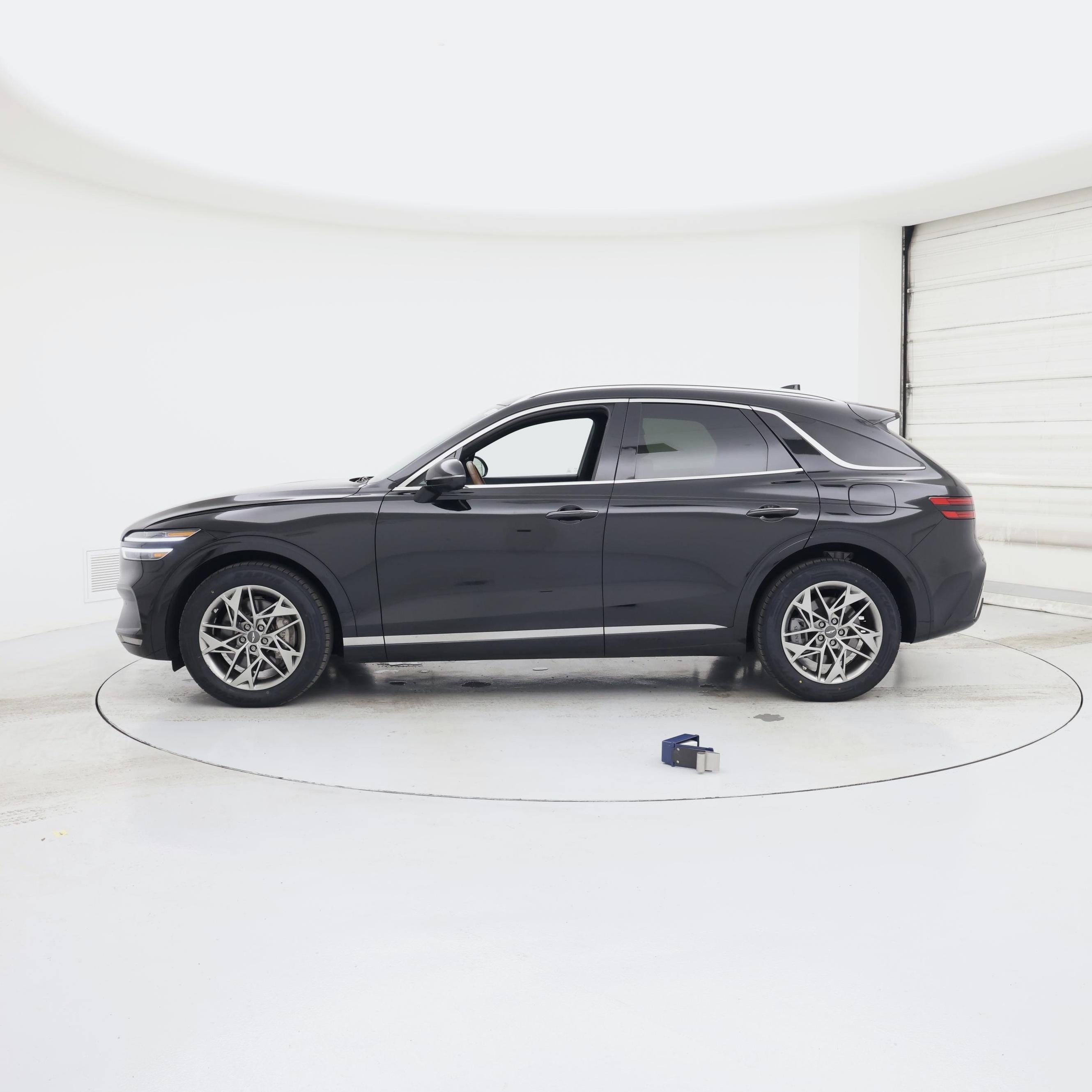 Thumbnail: 2025 Genesis GV70 - 3