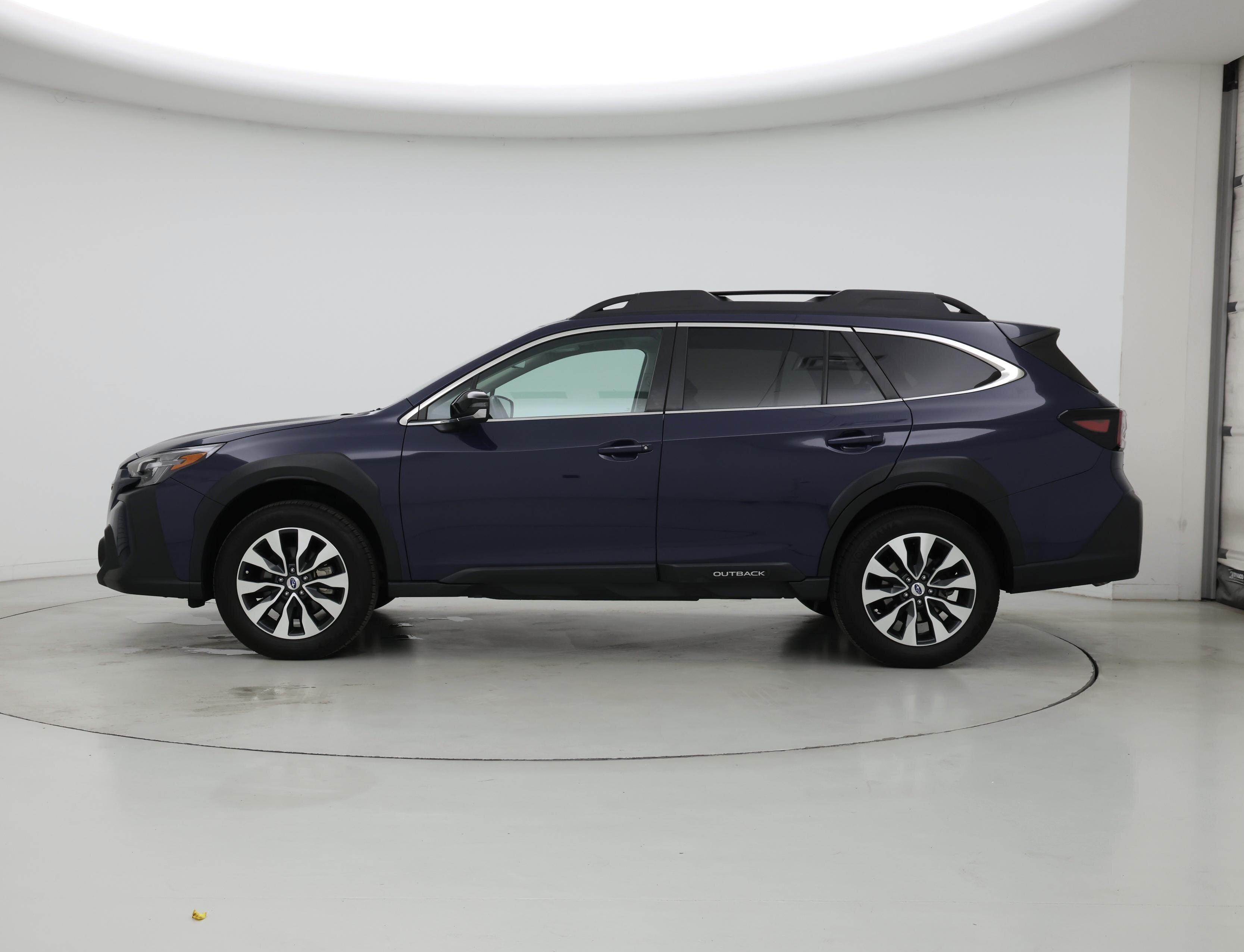 Thumbnail: 2023 Subaru Outback - 3
