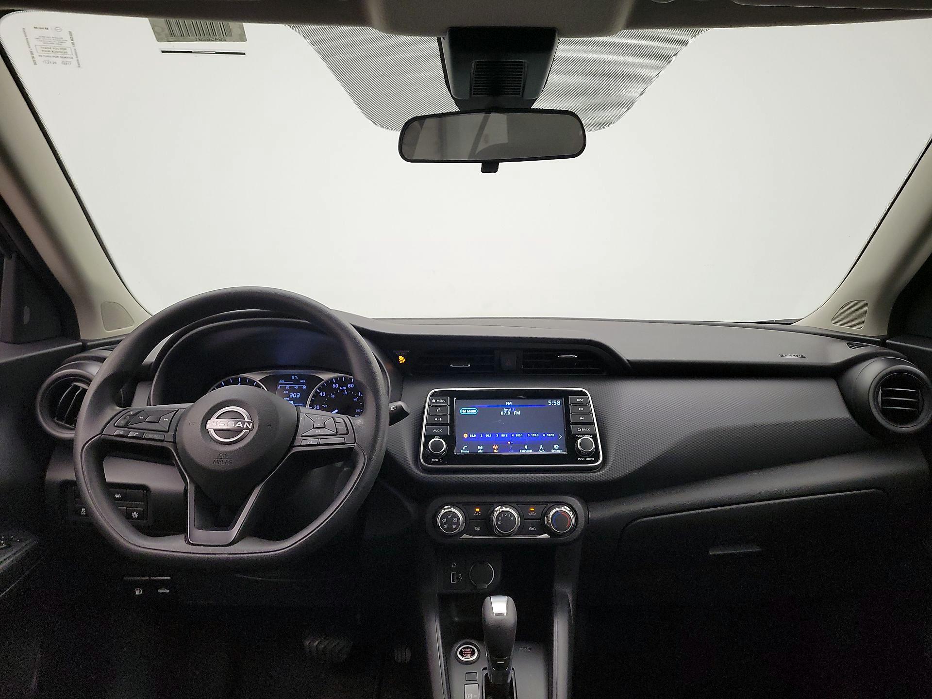 Thumbnail: 2023 Nissan Kicks - 9