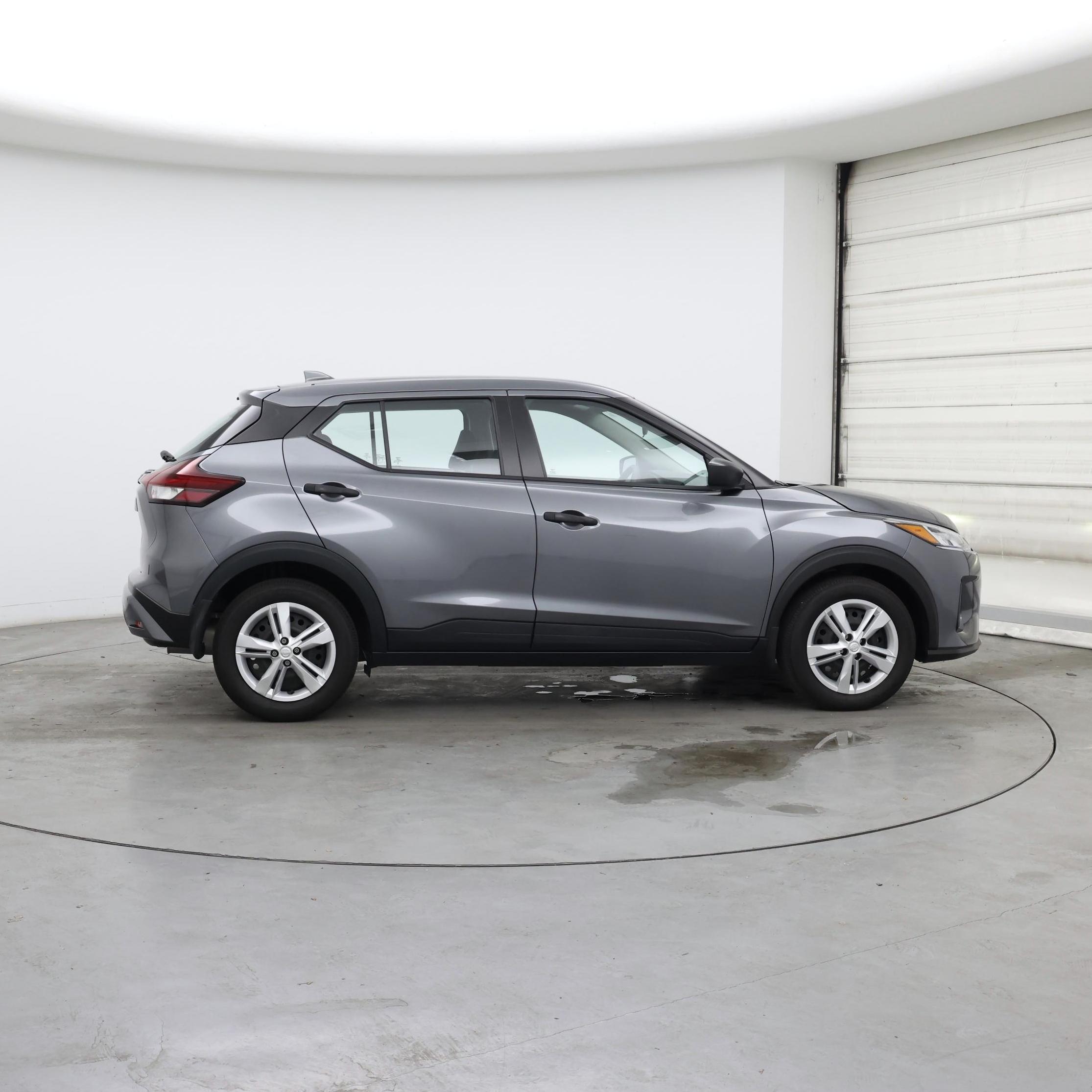 Thumbnail: 2023 Nissan Kicks - 7