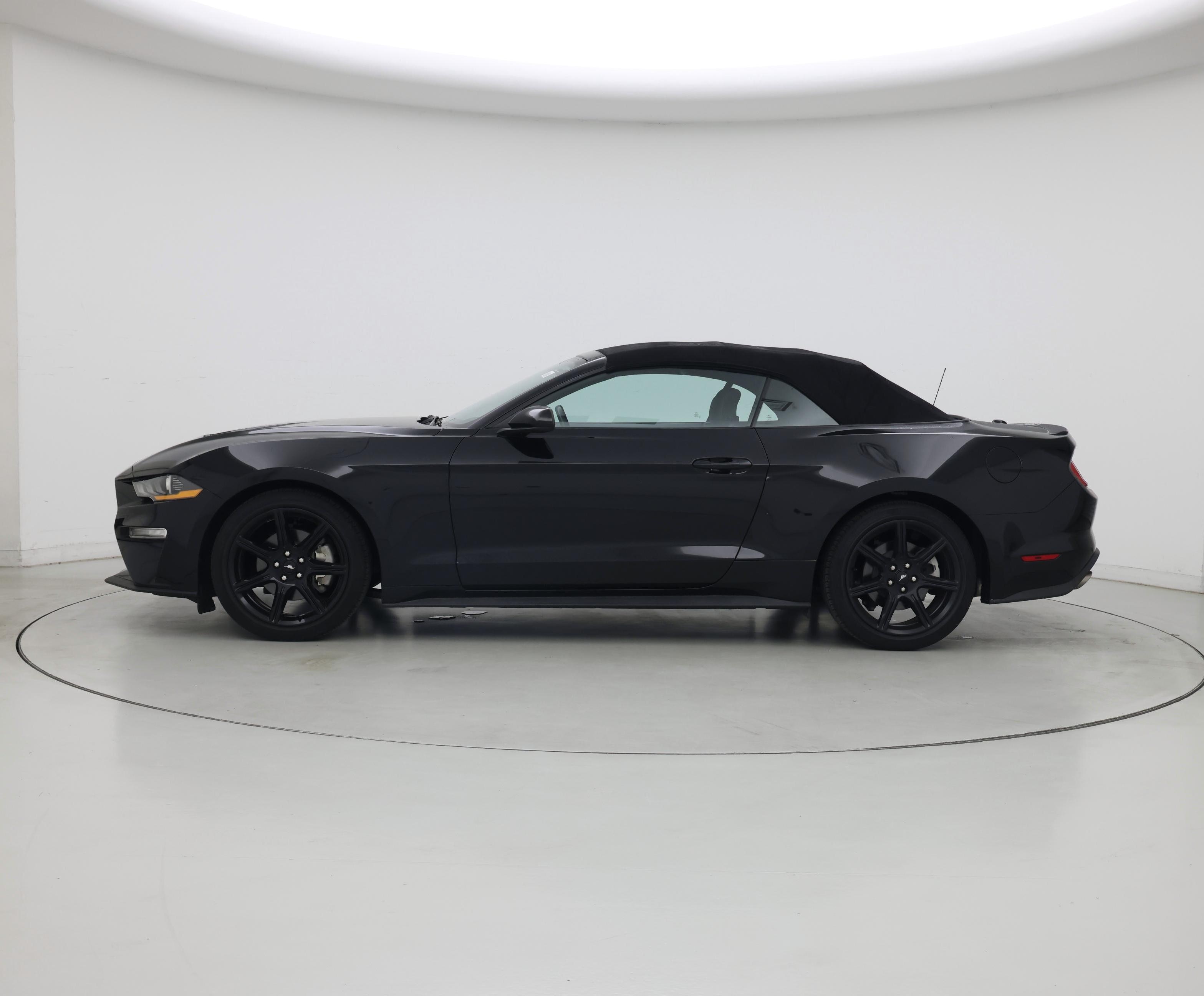 Thumbnail: 2020 Ford Mustang - 3