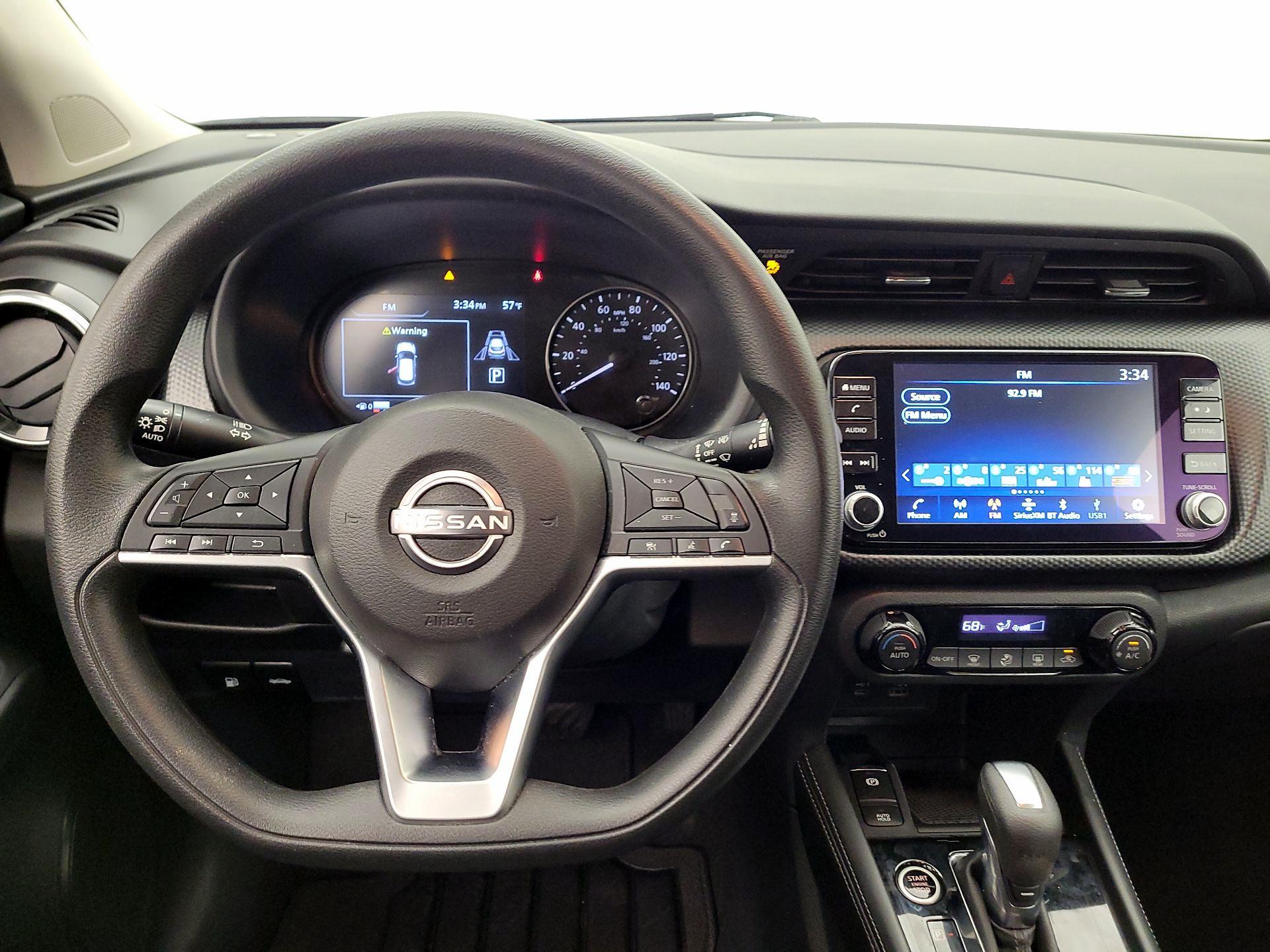 Thumbnail: 2022 Nissan Kicks - 10