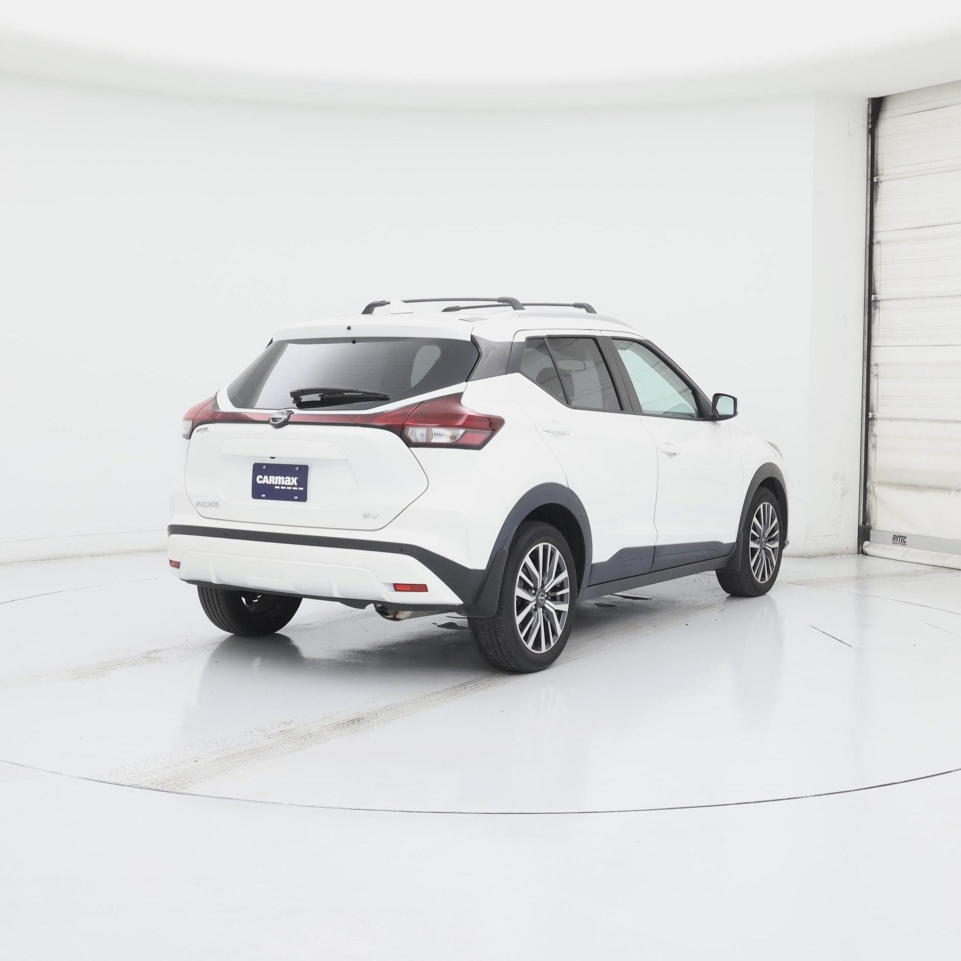 Thumbnail: 2022 Nissan Kicks - 8