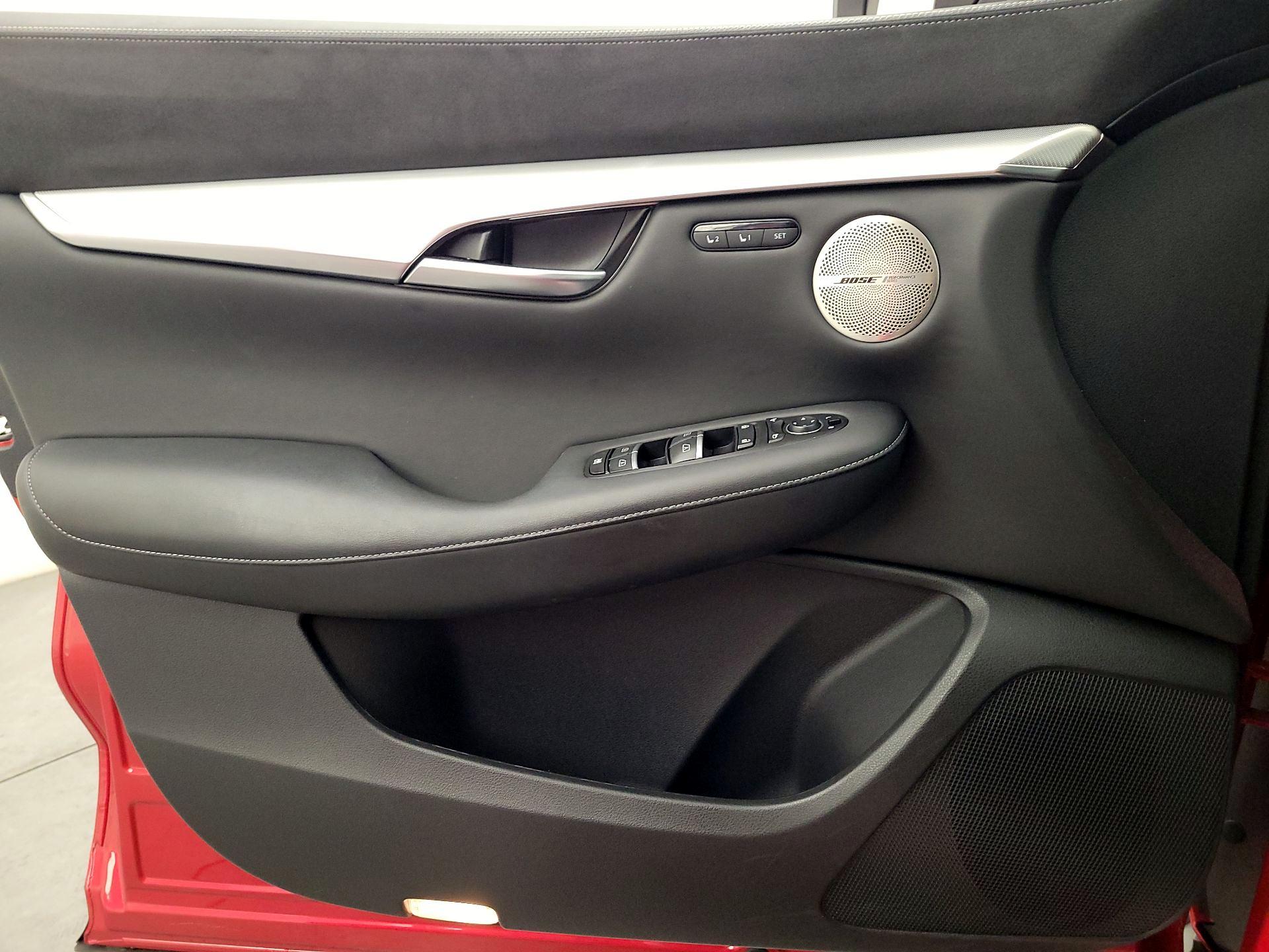 Thumbnail: 2022 INFINITI QX50 - 12