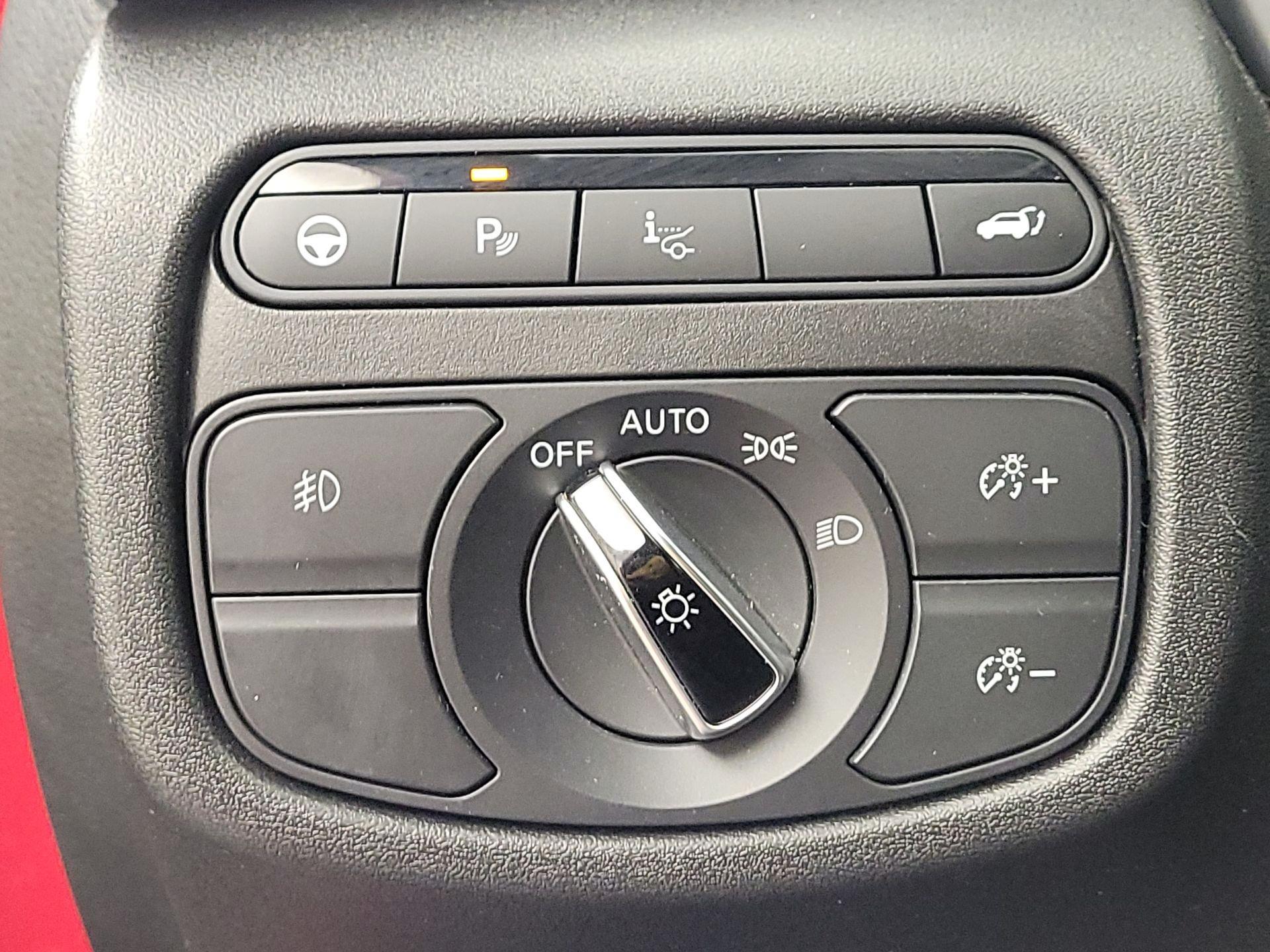 Thumbnail: 2022 INFINITI QX50 - 13