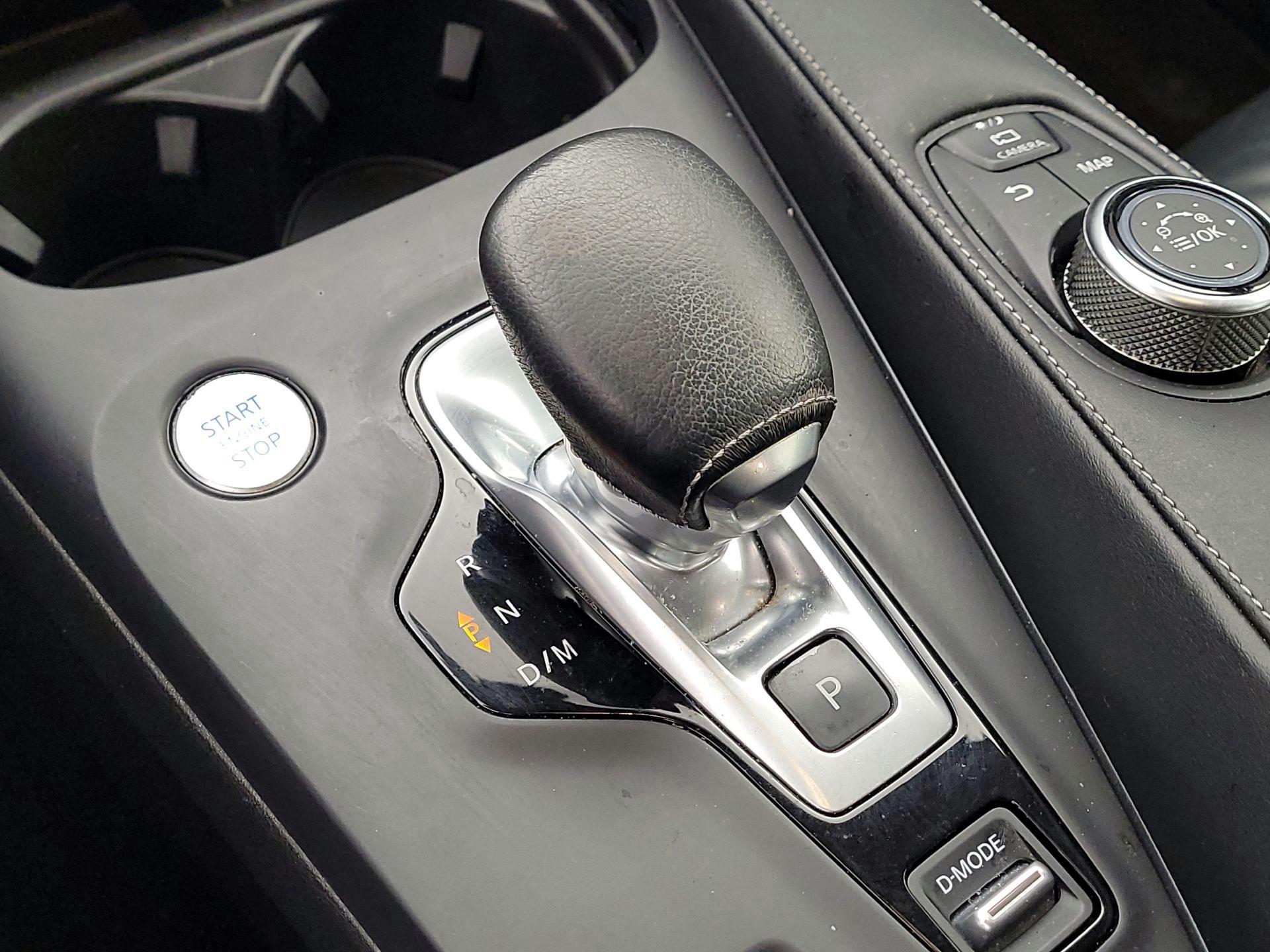 Thumbnail: 2022 INFINITI QX50 - 17