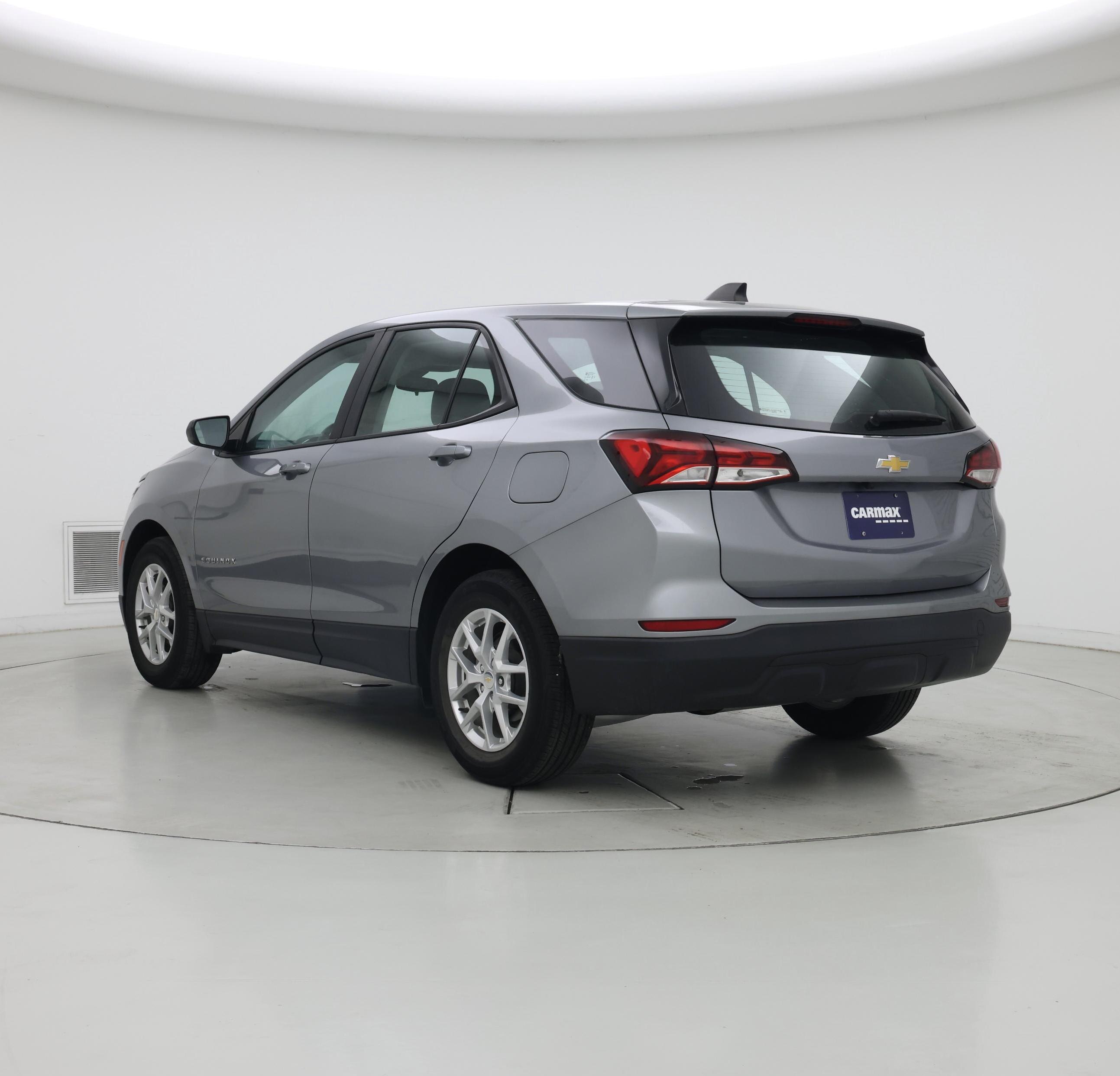 Thumbnail: 2023 Chevrolet Equinox - 2