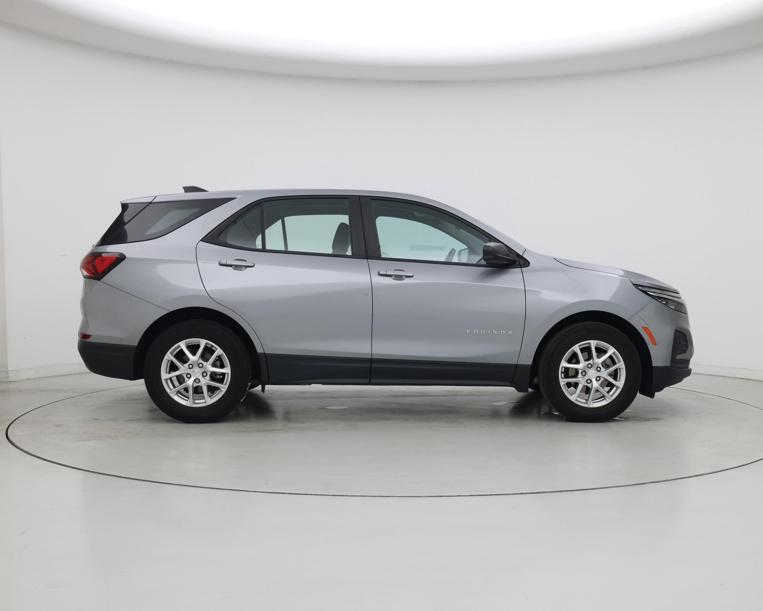 Thumbnail: 2023 Chevrolet Equinox - 7