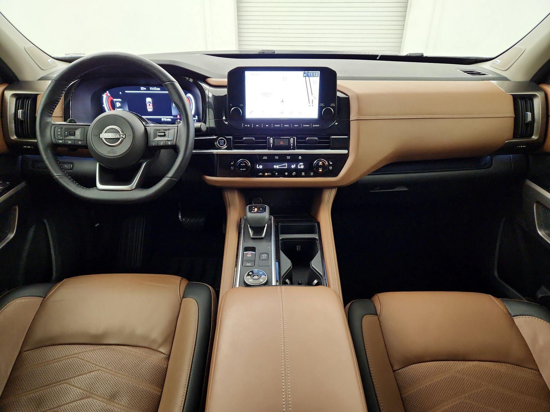 Thumbnail: 2023 Nissan Pathfinder - 8