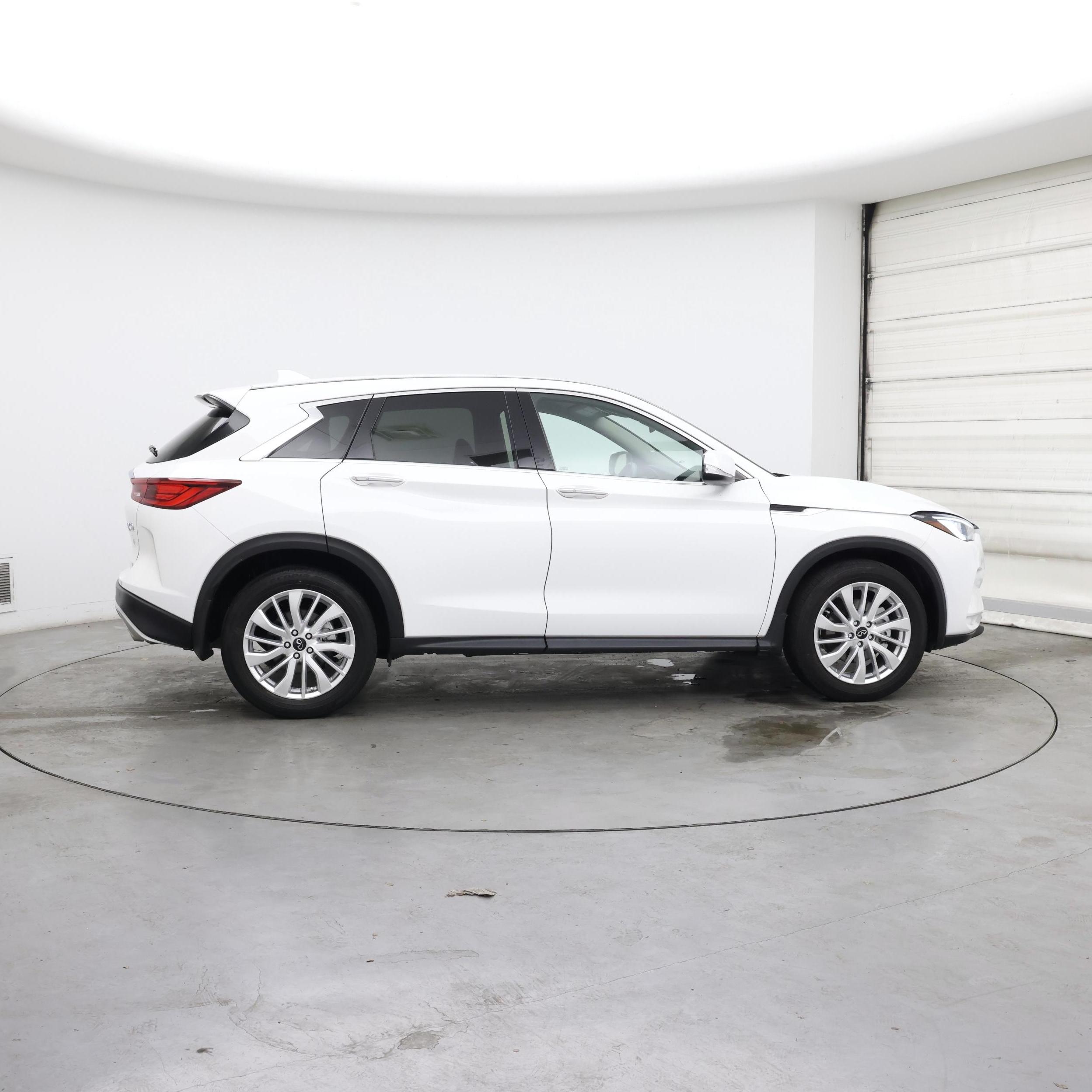 Thumbnail: 2023 INFINITI QX50 - 7