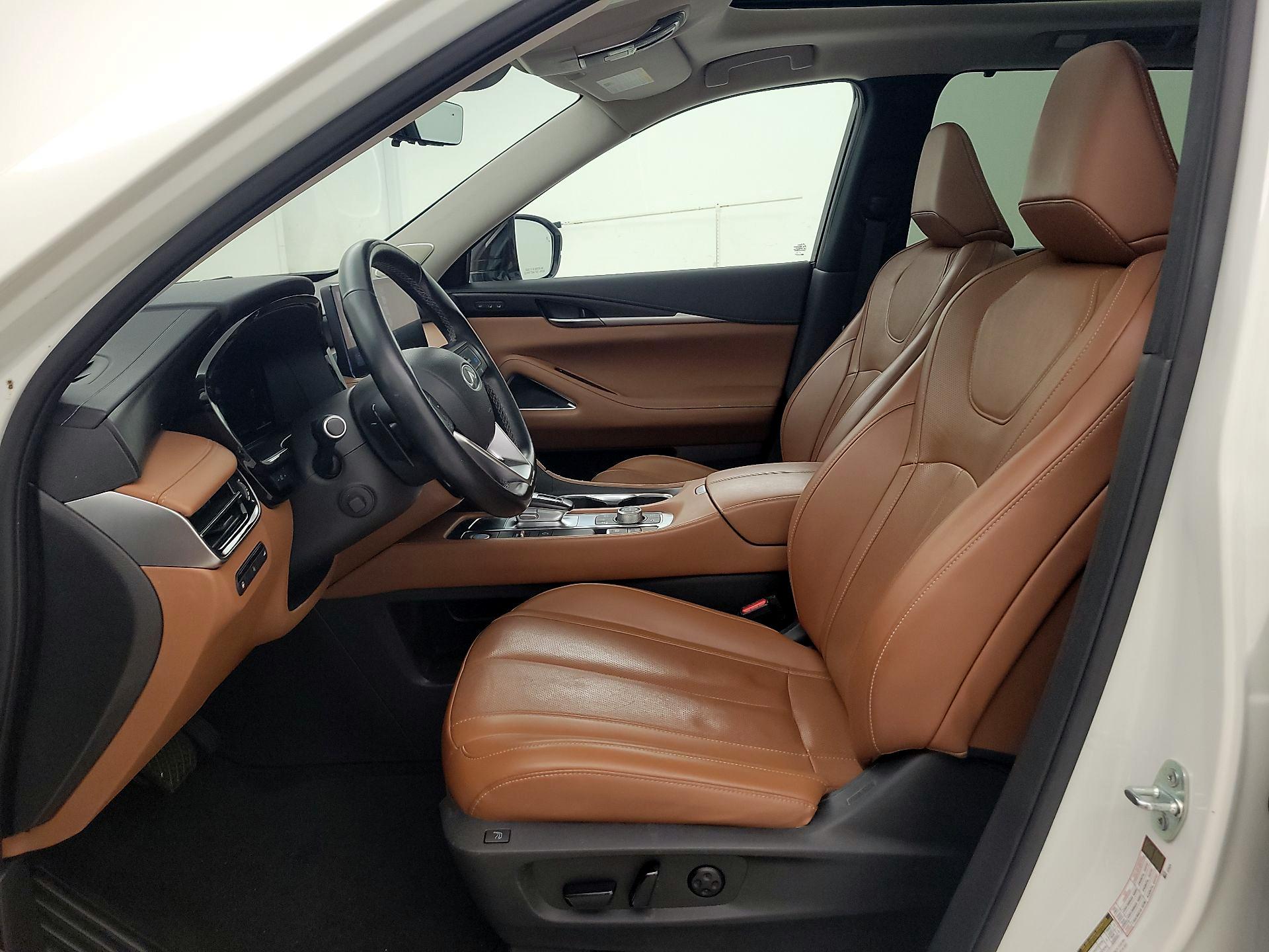 Thumbnail: 2023 INFINITI QX60 - 11