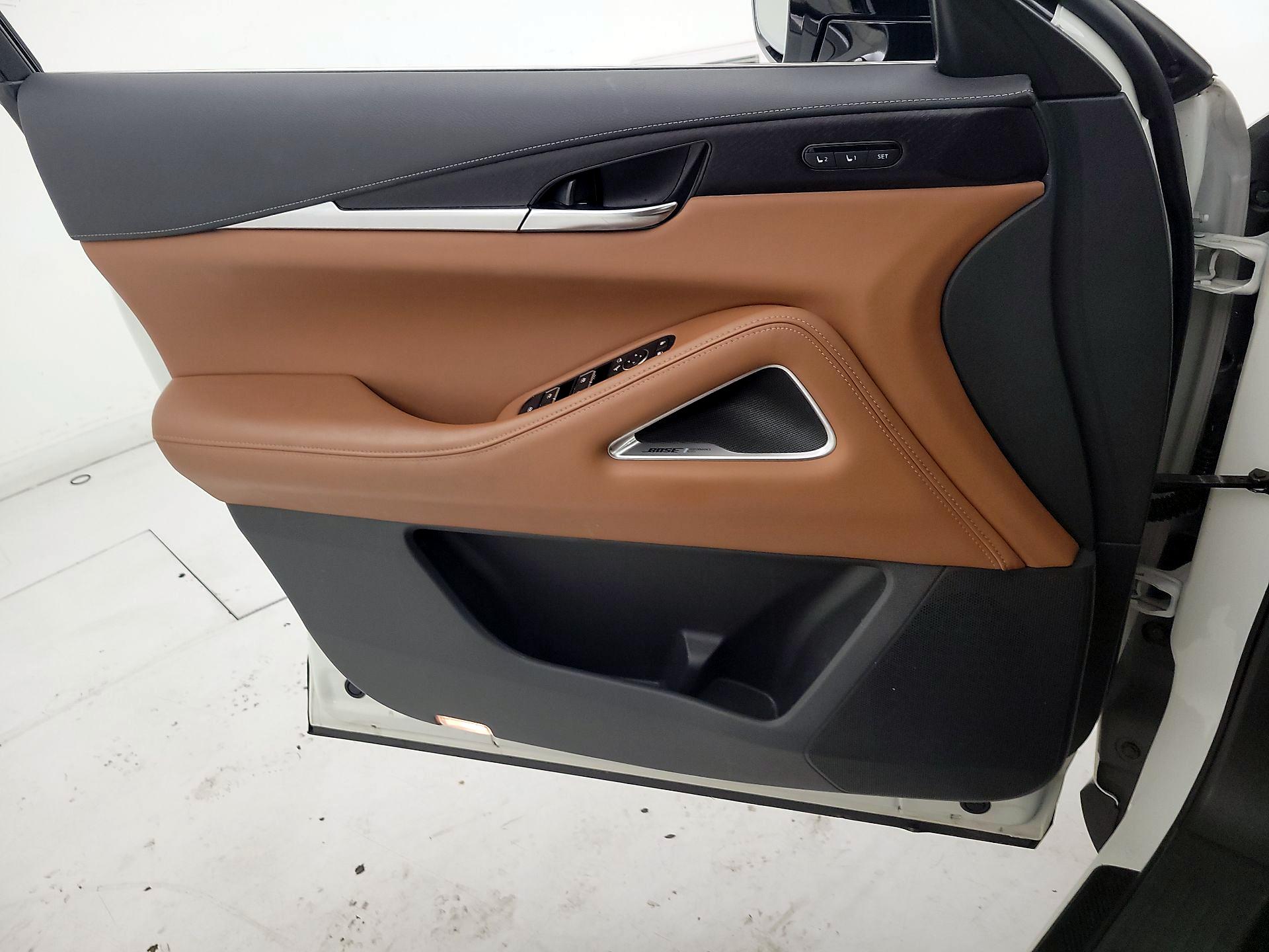 Thumbnail: 2023 INFINITI QX60 - 12