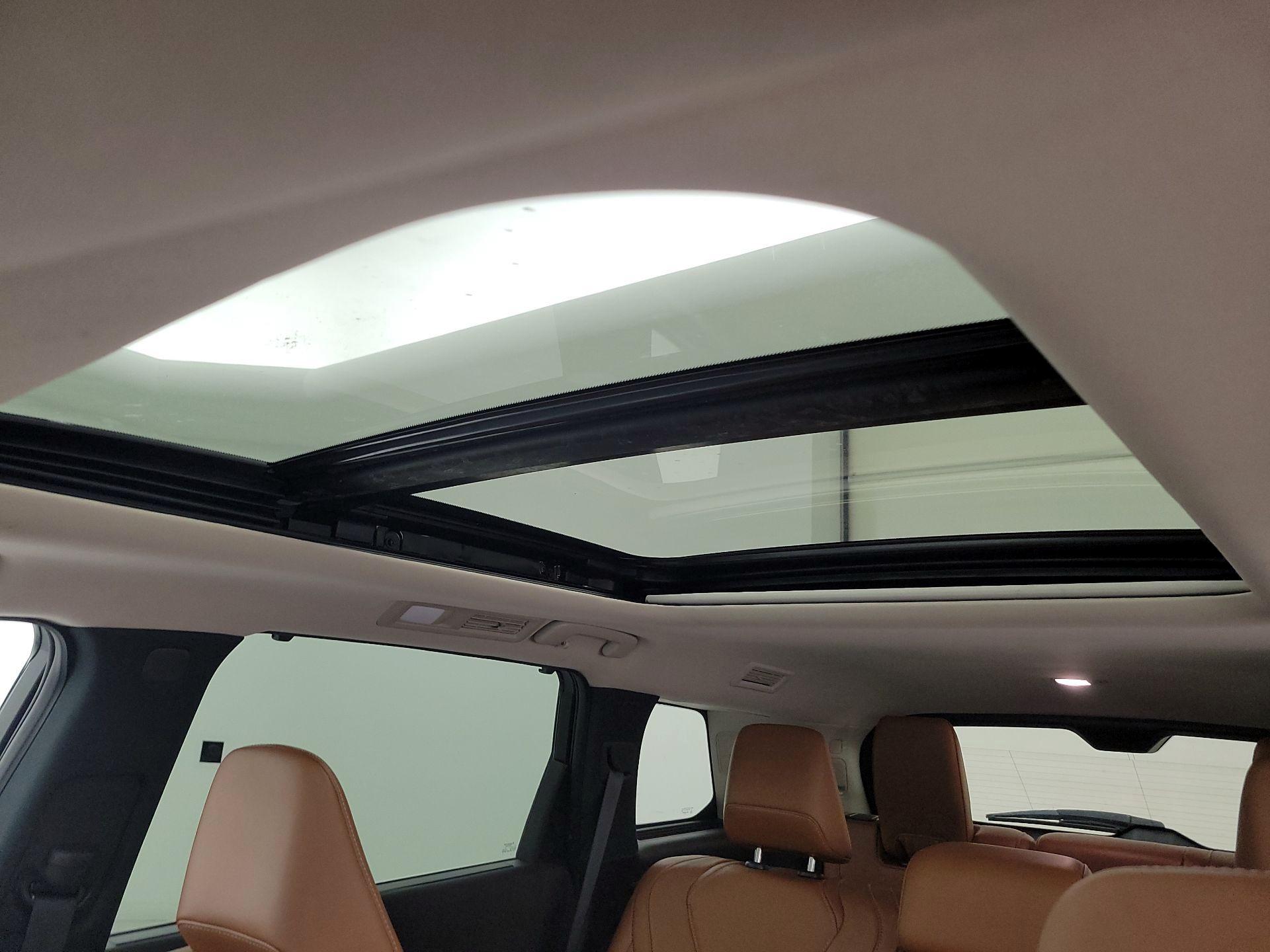 Thumbnail: 2023 INFINITI QX60 - 20