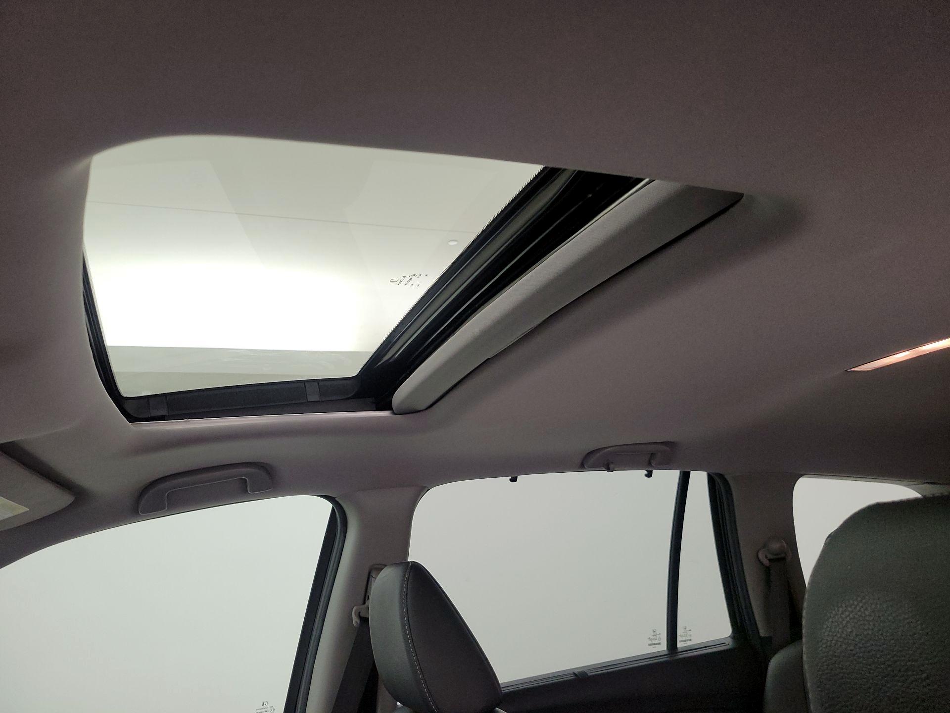 Thumbnail: 2022 Honda Pilot - 19