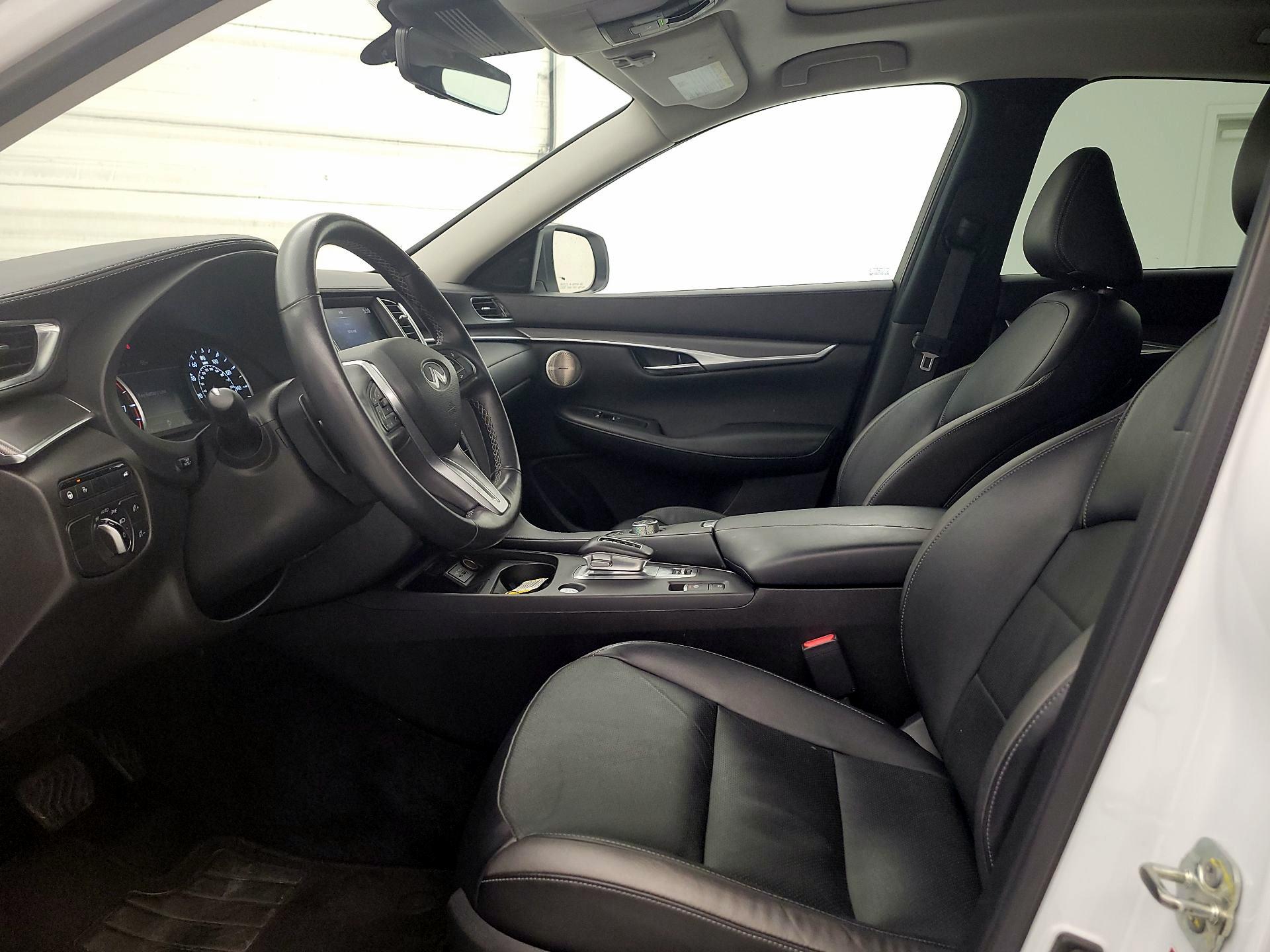 Thumbnail: 2023 INFINITI QX50 - 11