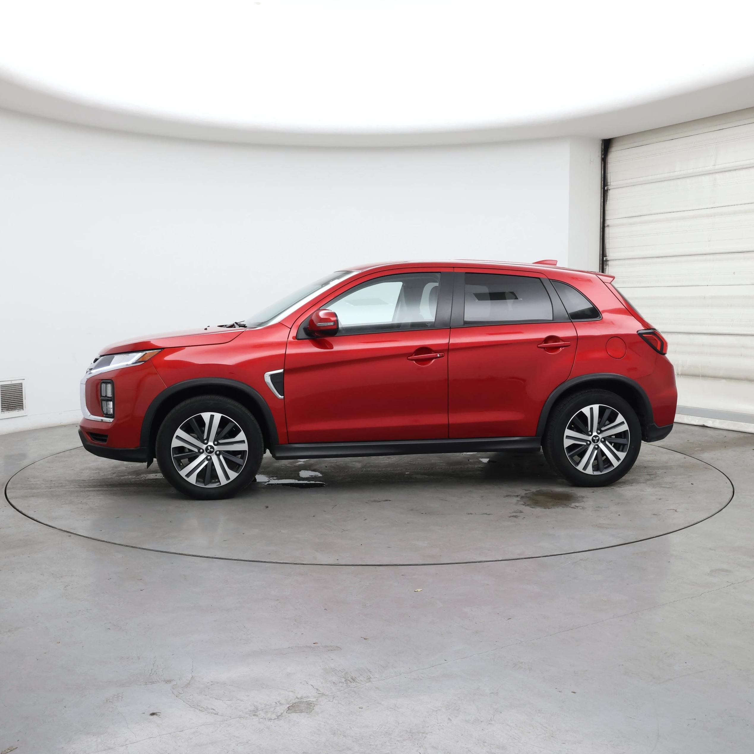 Thumbnail: 2024 Mitsubishi Outlander Sport - 3