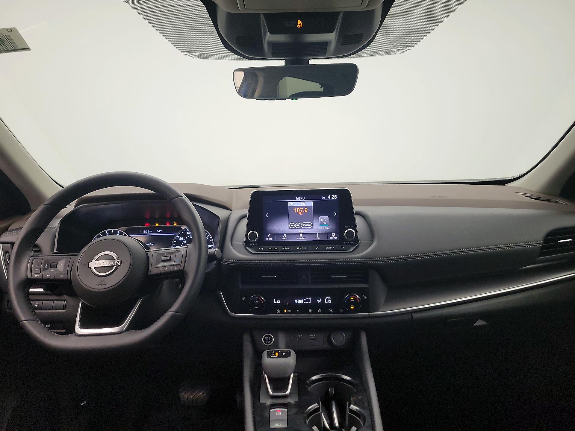 Thumbnail: 2023 Nissan Rogue - 9