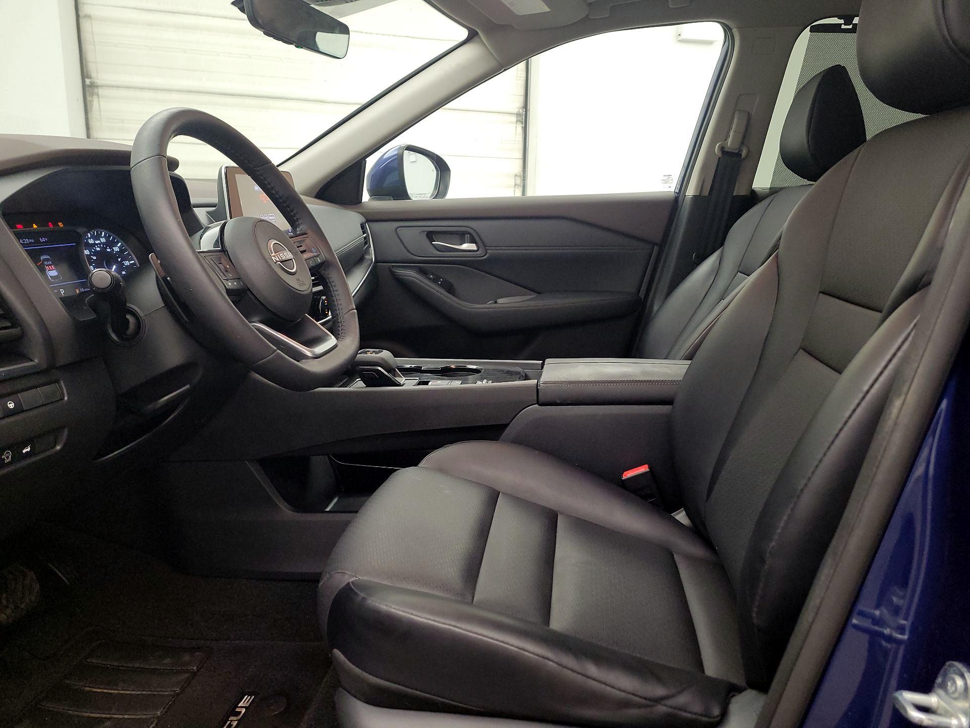 Thumbnail: 2023 Nissan Rogue - 11