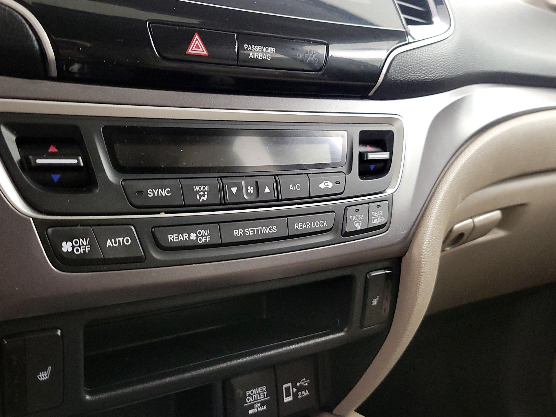 Thumbnail: 2022 Honda Pilot - 16