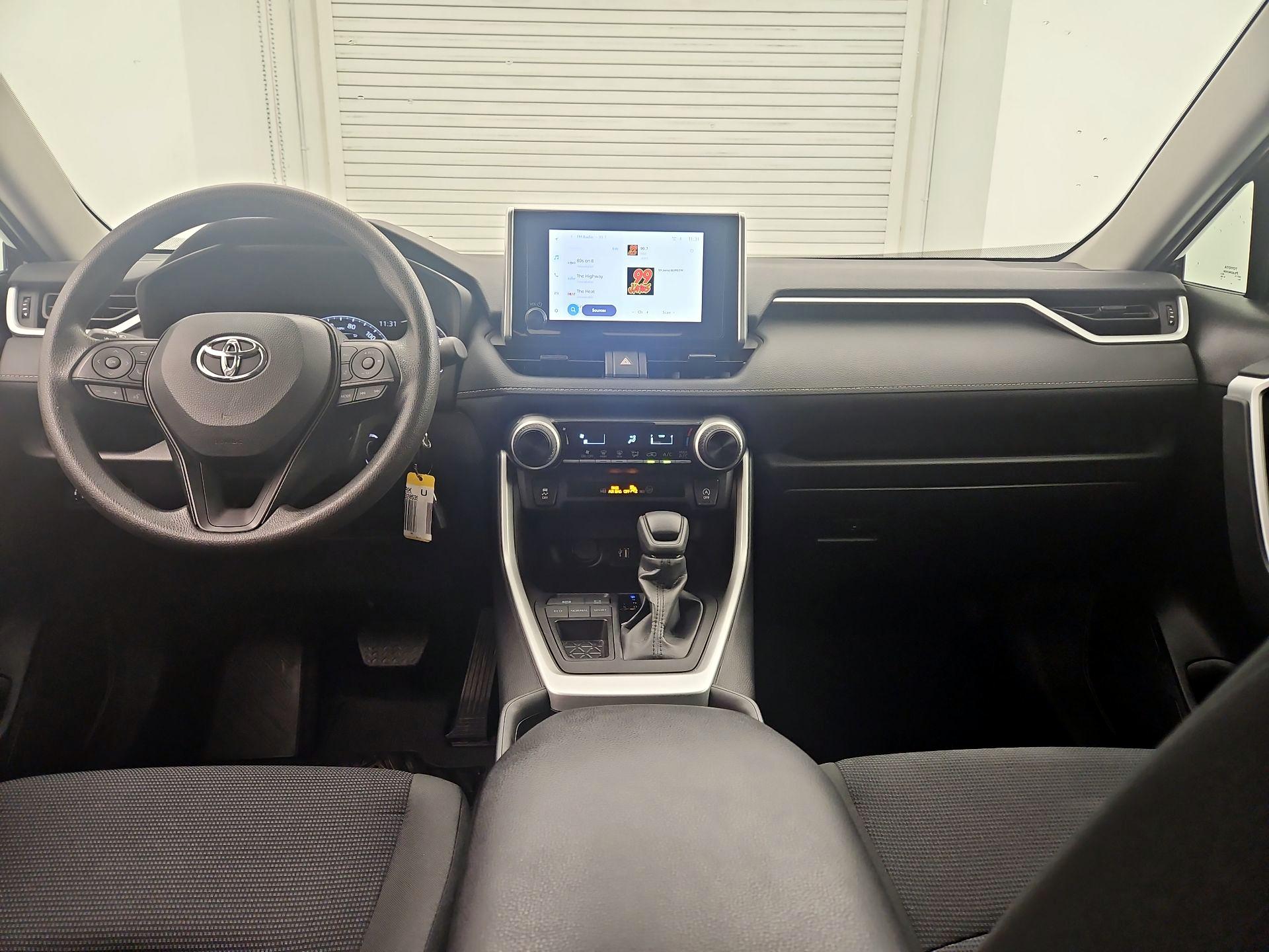 Thumbnail: 2025 Toyota RAV4 - 9