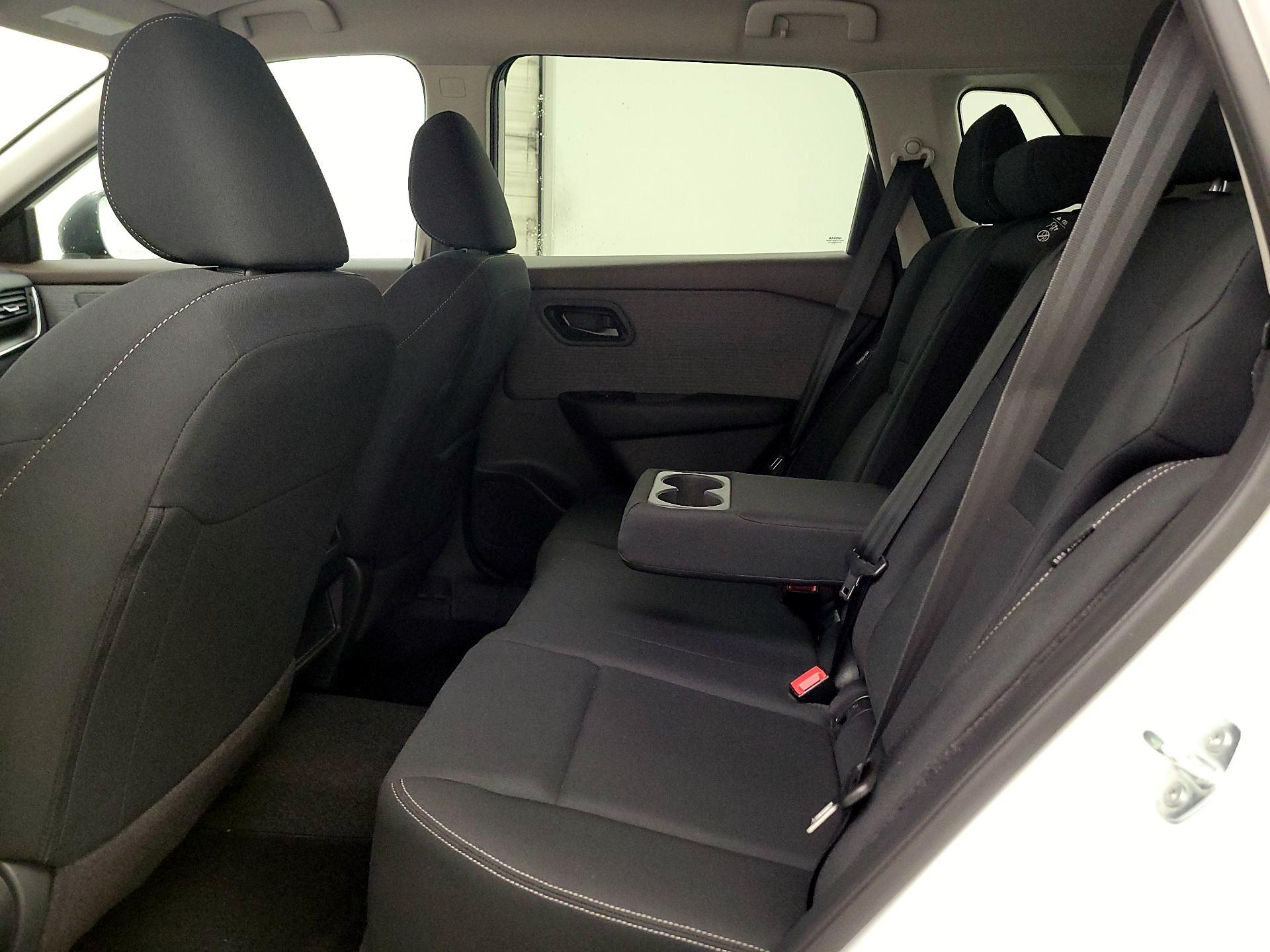 Thumbnail: 2023 Nissan Rogue - 19