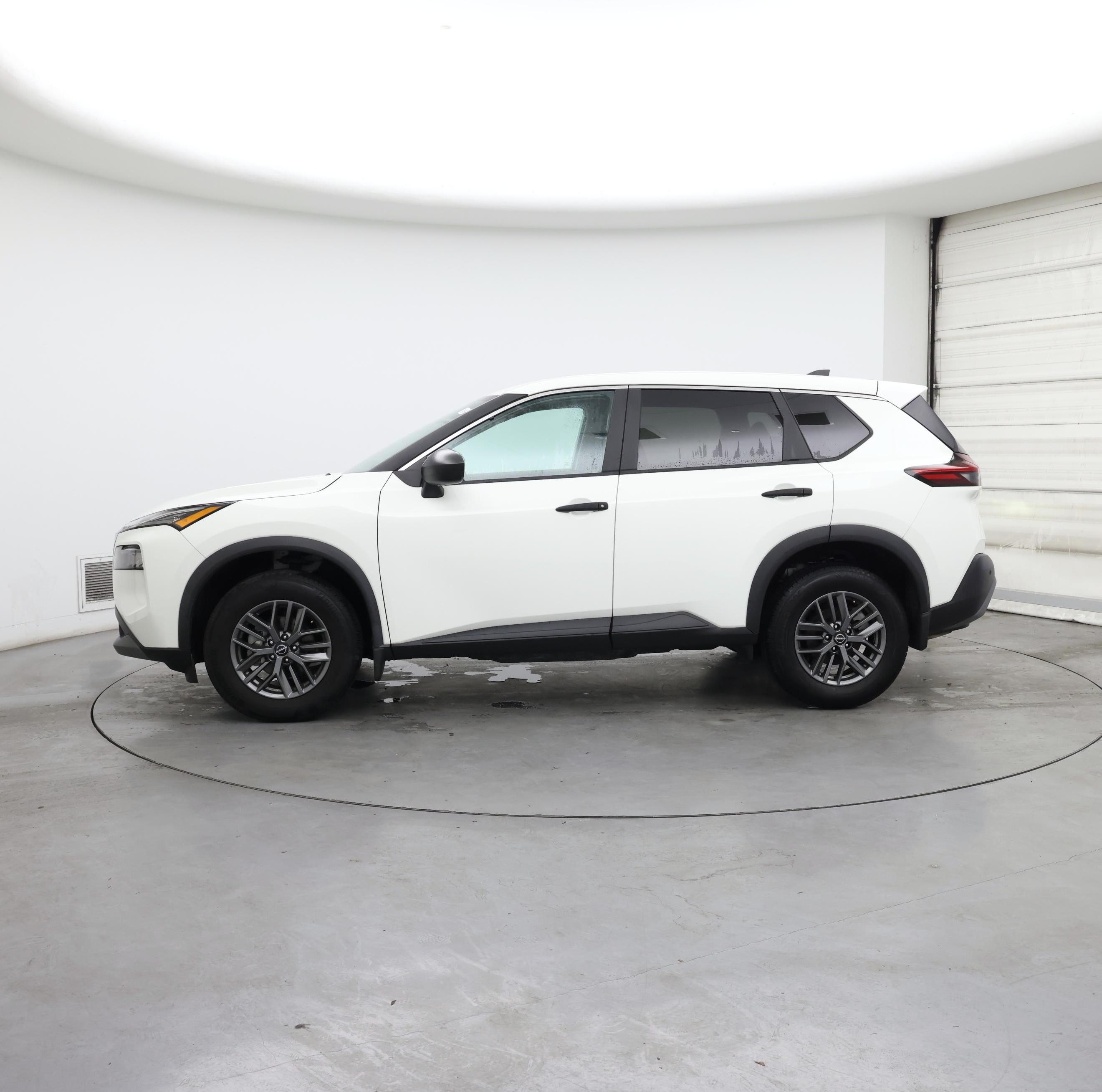 Thumbnail: 2023 Nissan Rogue - 3