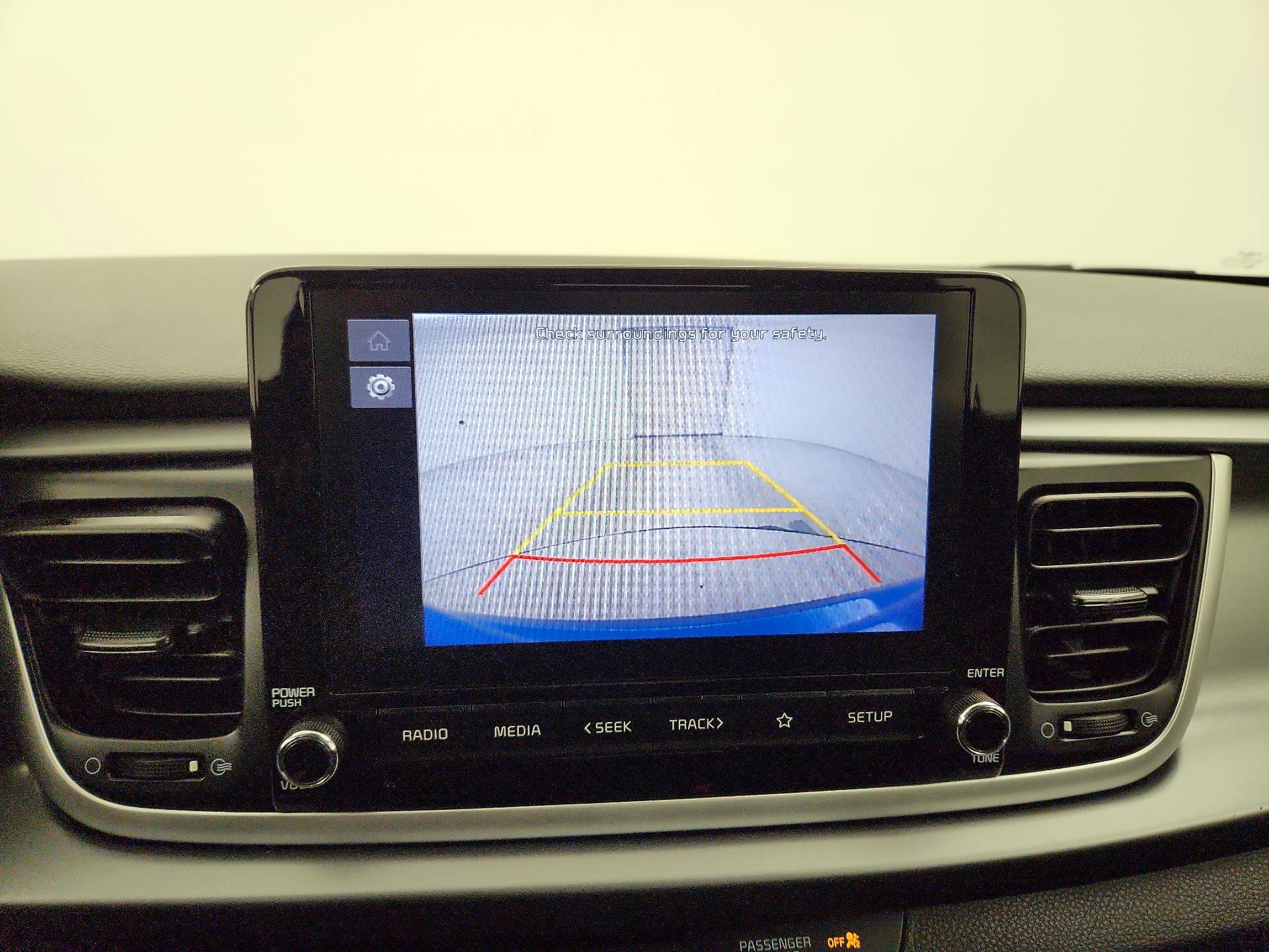 Thumbnail: 2023 Kia Rio - 14