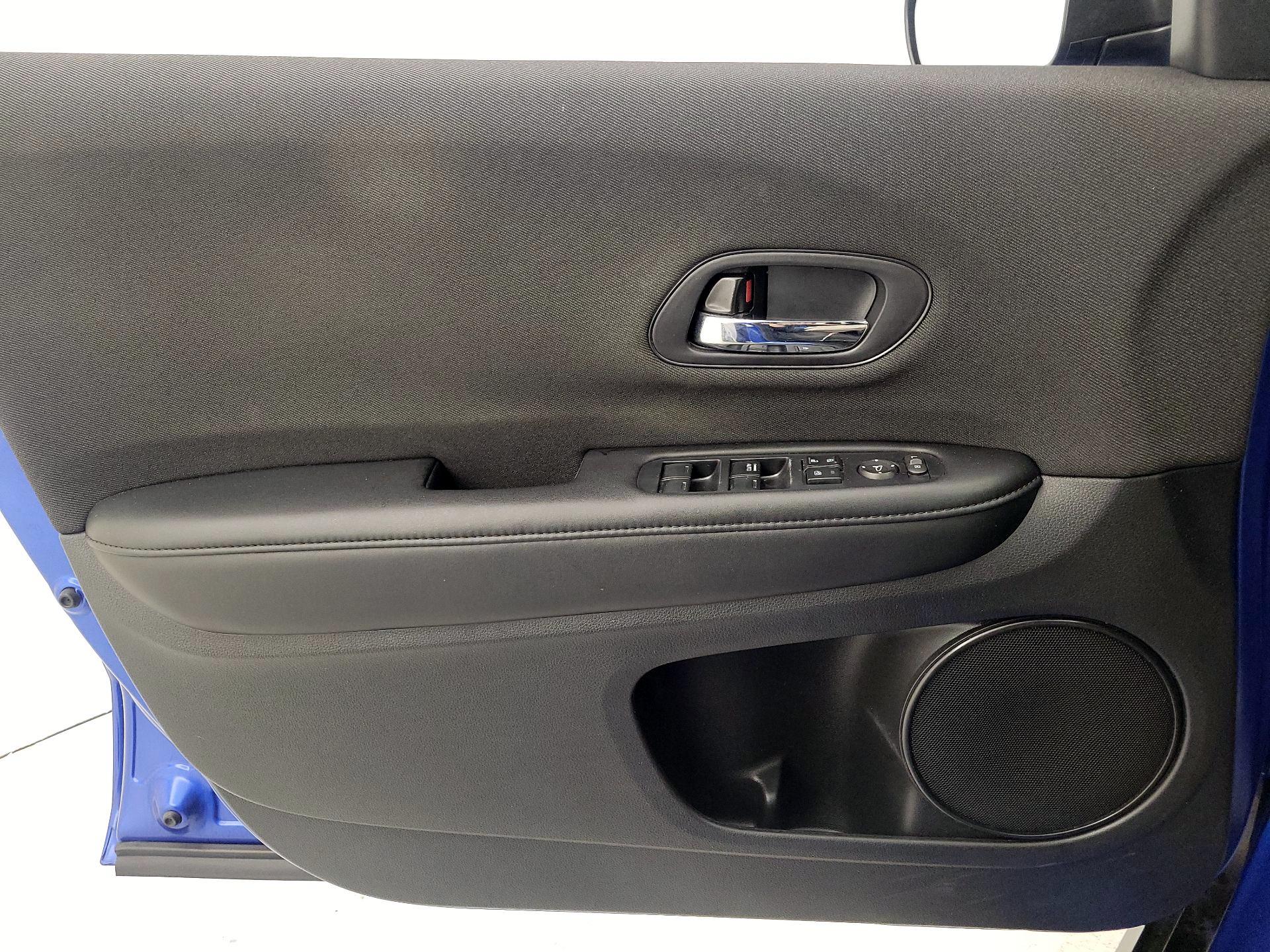 Thumbnail: 2022 Honda HR-V - 12