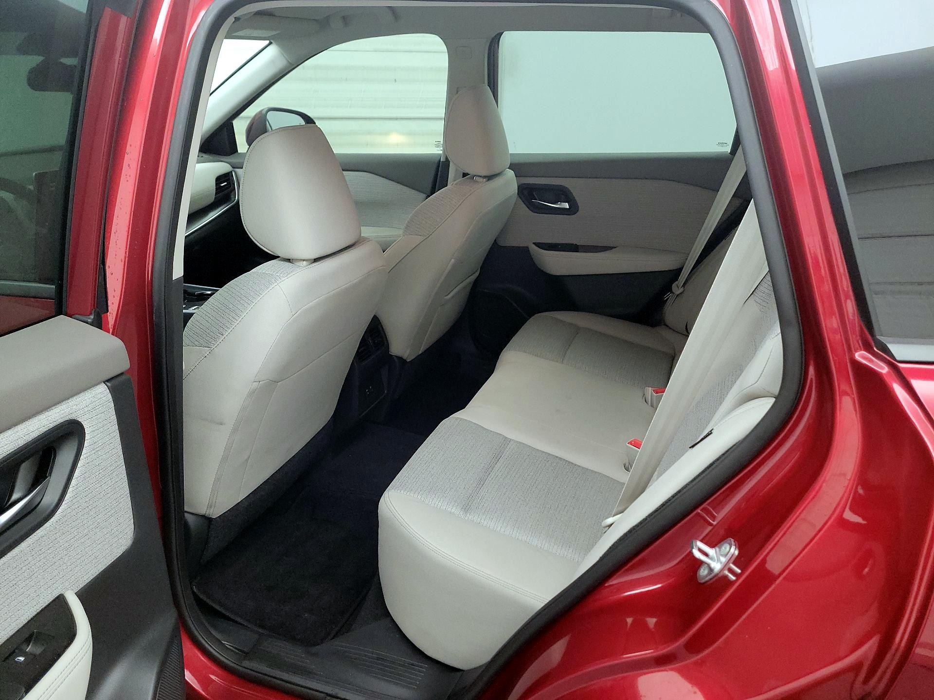 Thumbnail: 2023 Nissan Rogue - 19