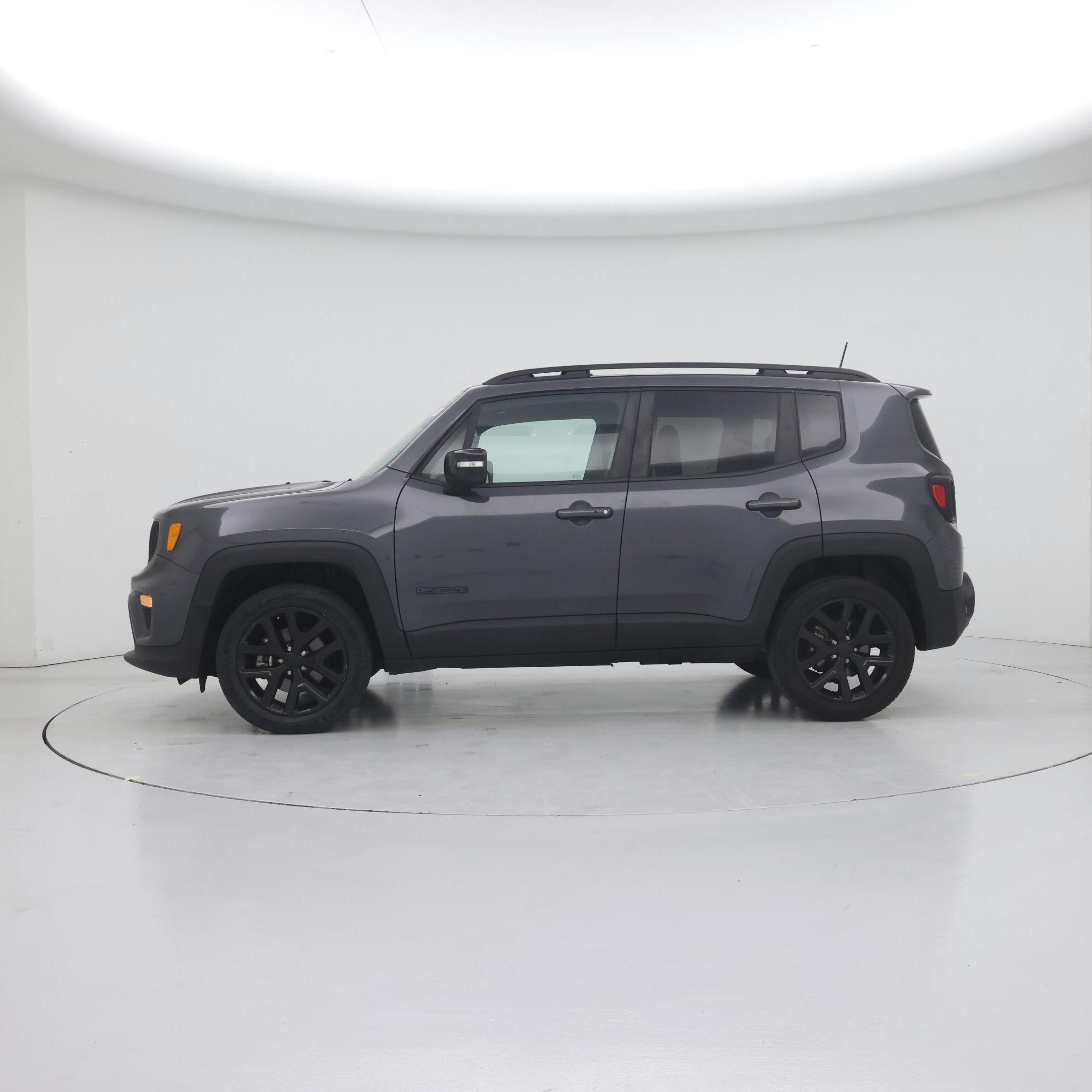 Thumbnail: 2022 Jeep Renegade - 3