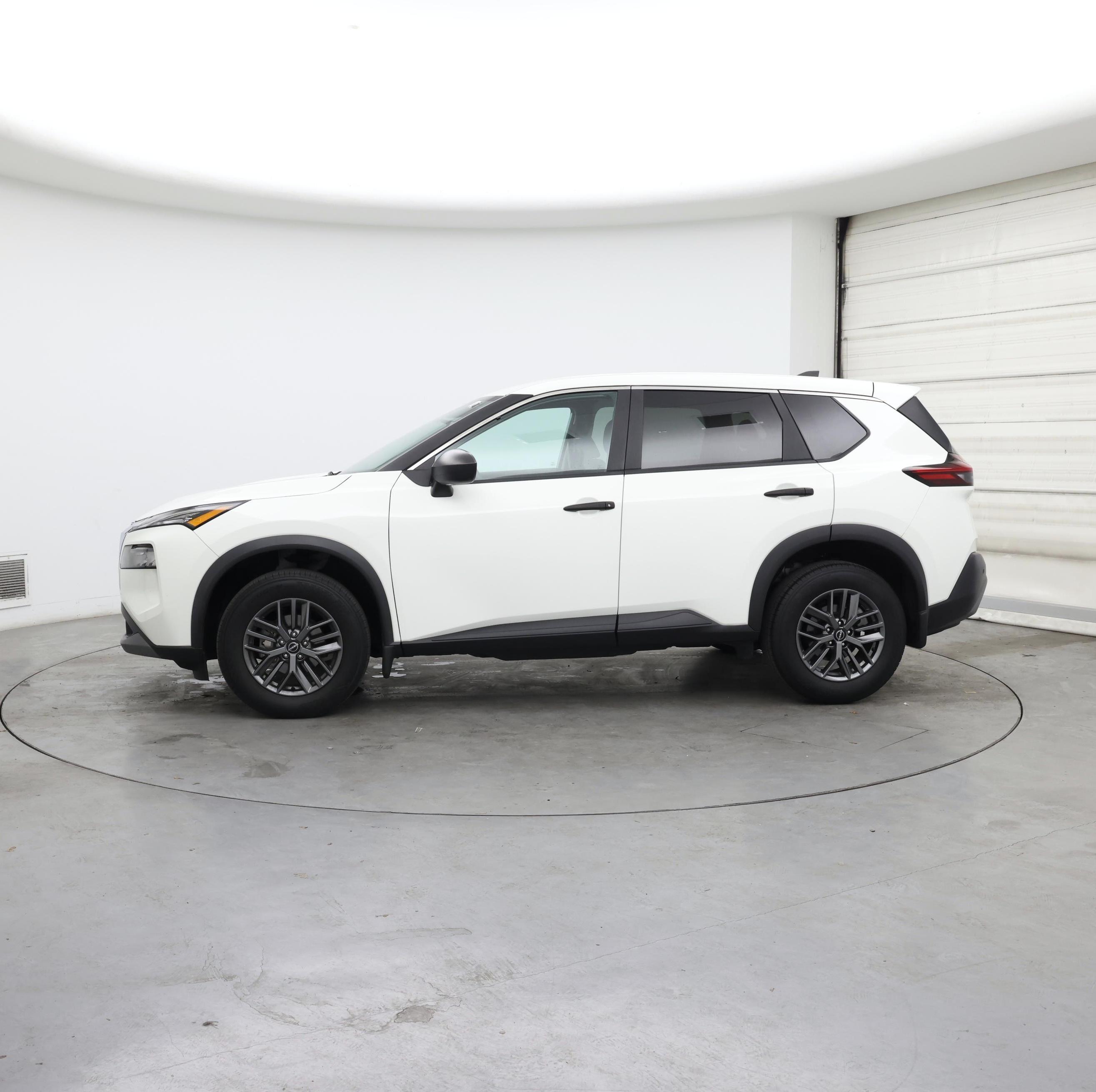 Thumbnail: 2023 Nissan Rogue - 3