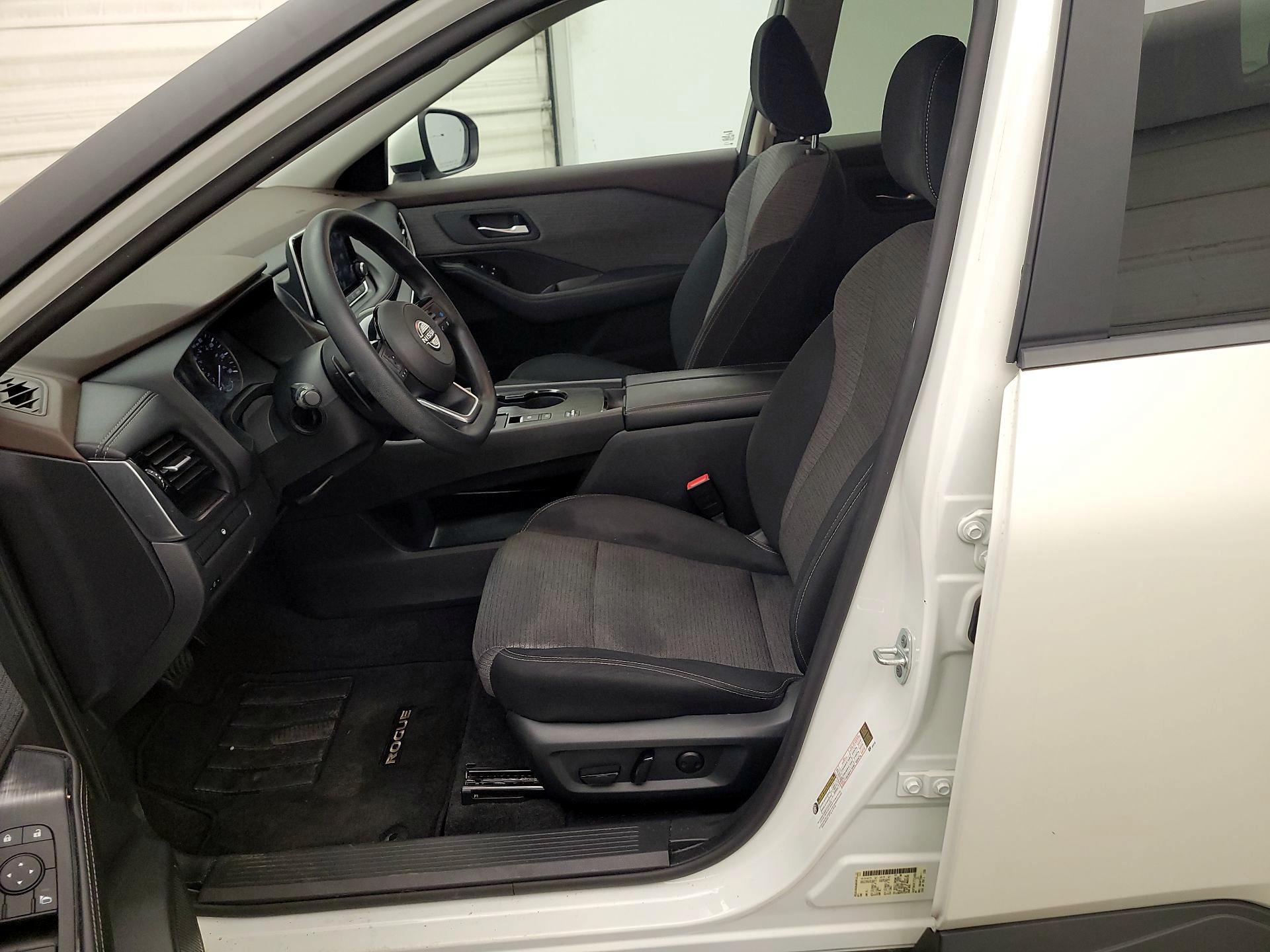 Thumbnail: 2023 Nissan Rogue - 11