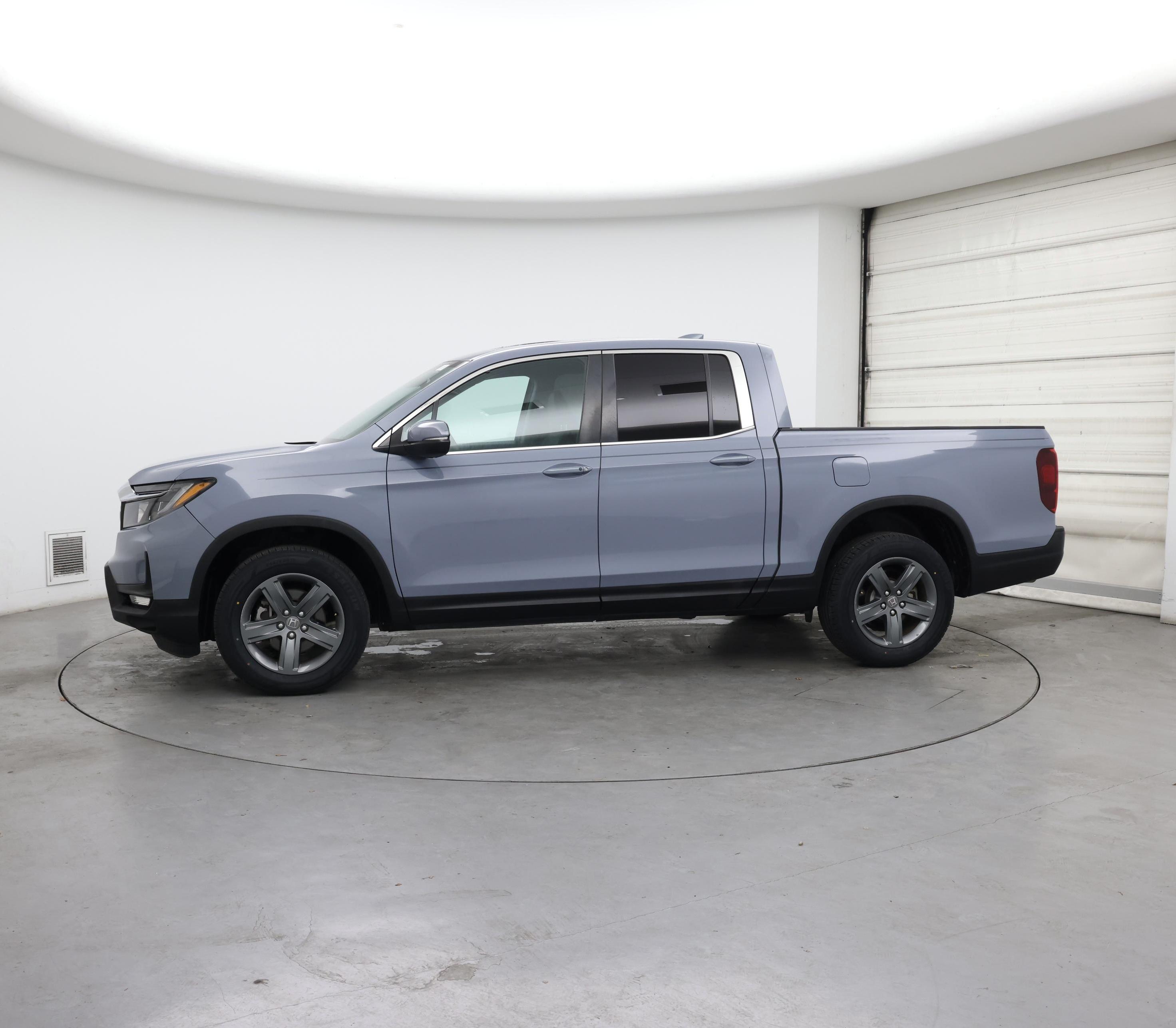 Thumbnail: 2023 Honda Ridgeline - 3