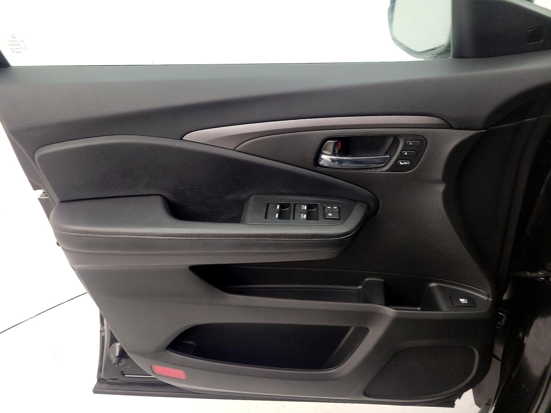 Thumbnail: 2023 Honda Ridgeline - 12