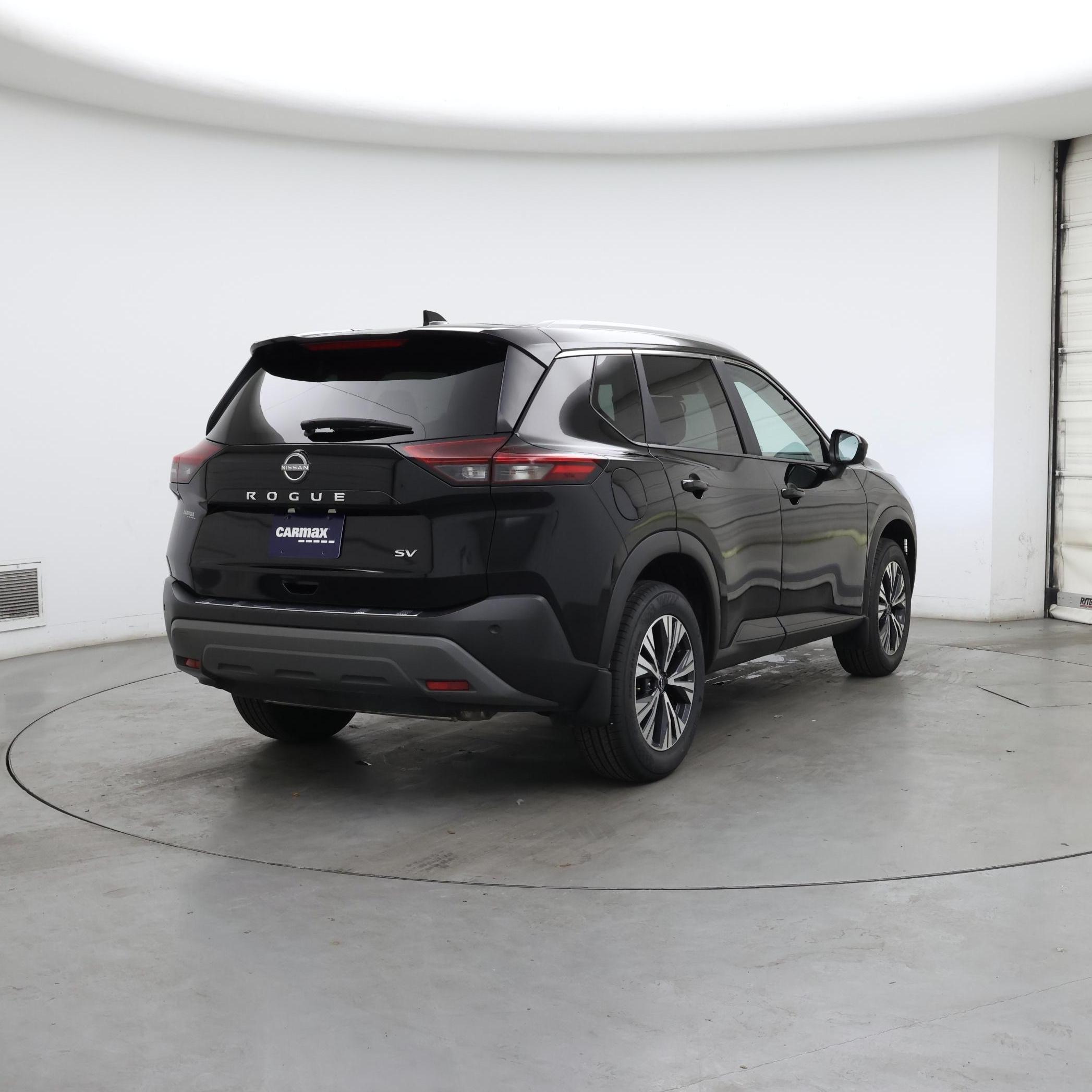 Thumbnail: 2023 Nissan Rogue - 8