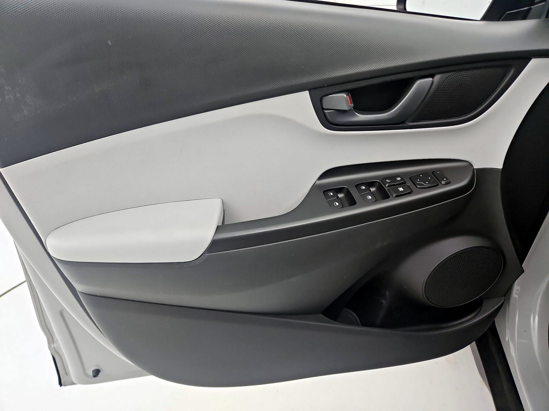 Thumbnail: 2023 Hyundai Kona - 12