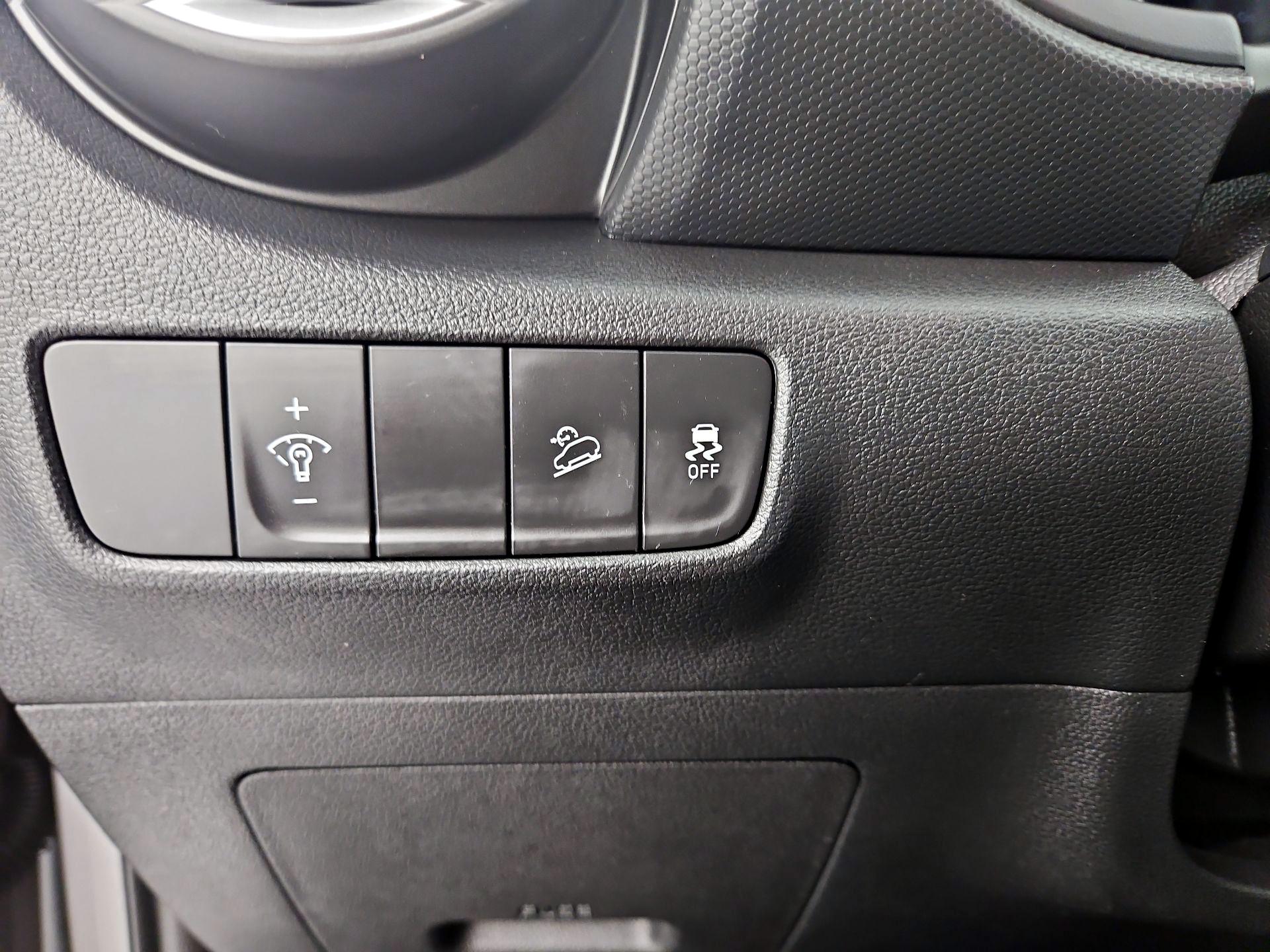 Thumbnail: 2023 Hyundai Kona - 13