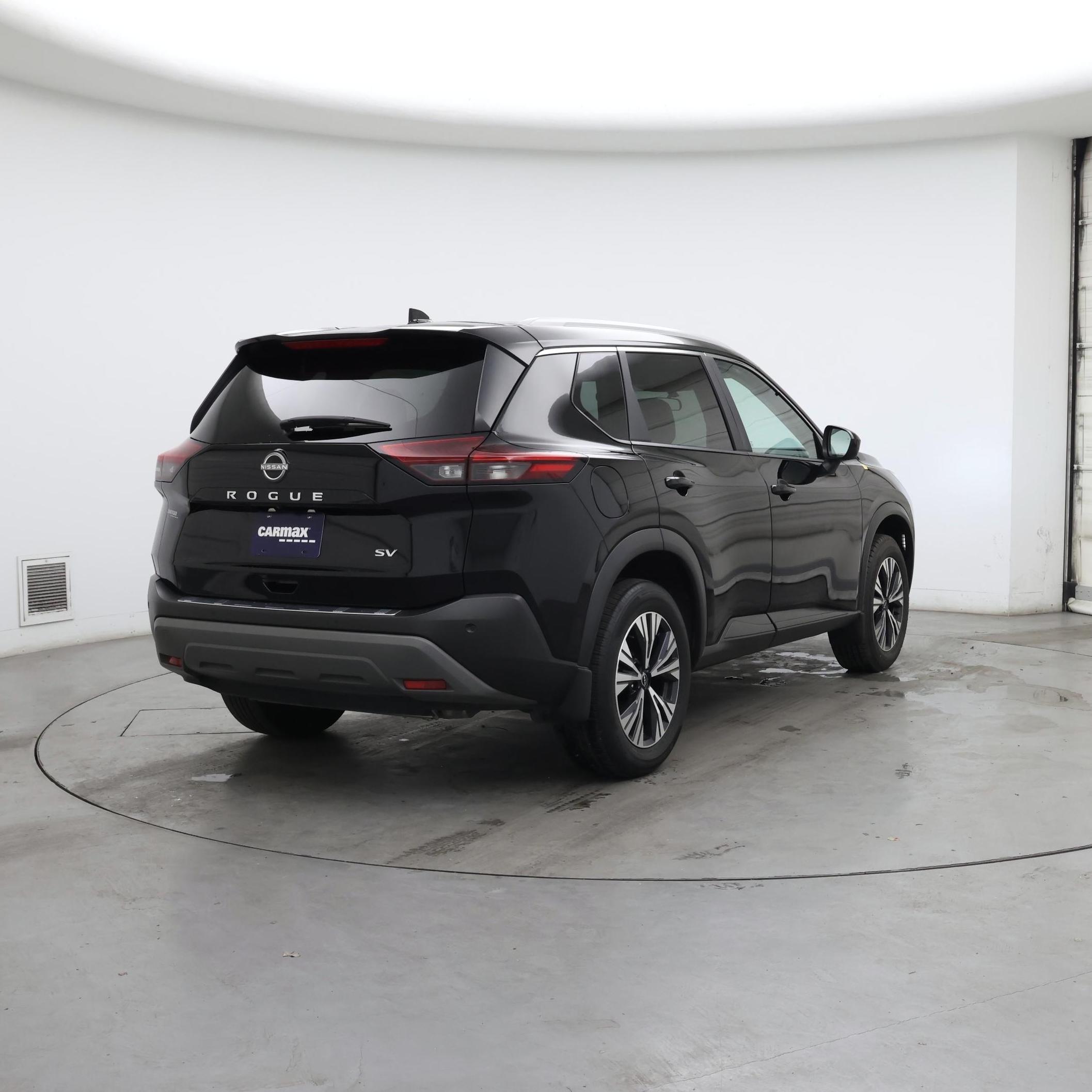 Thumbnail: 2023 Nissan Rogue - 8